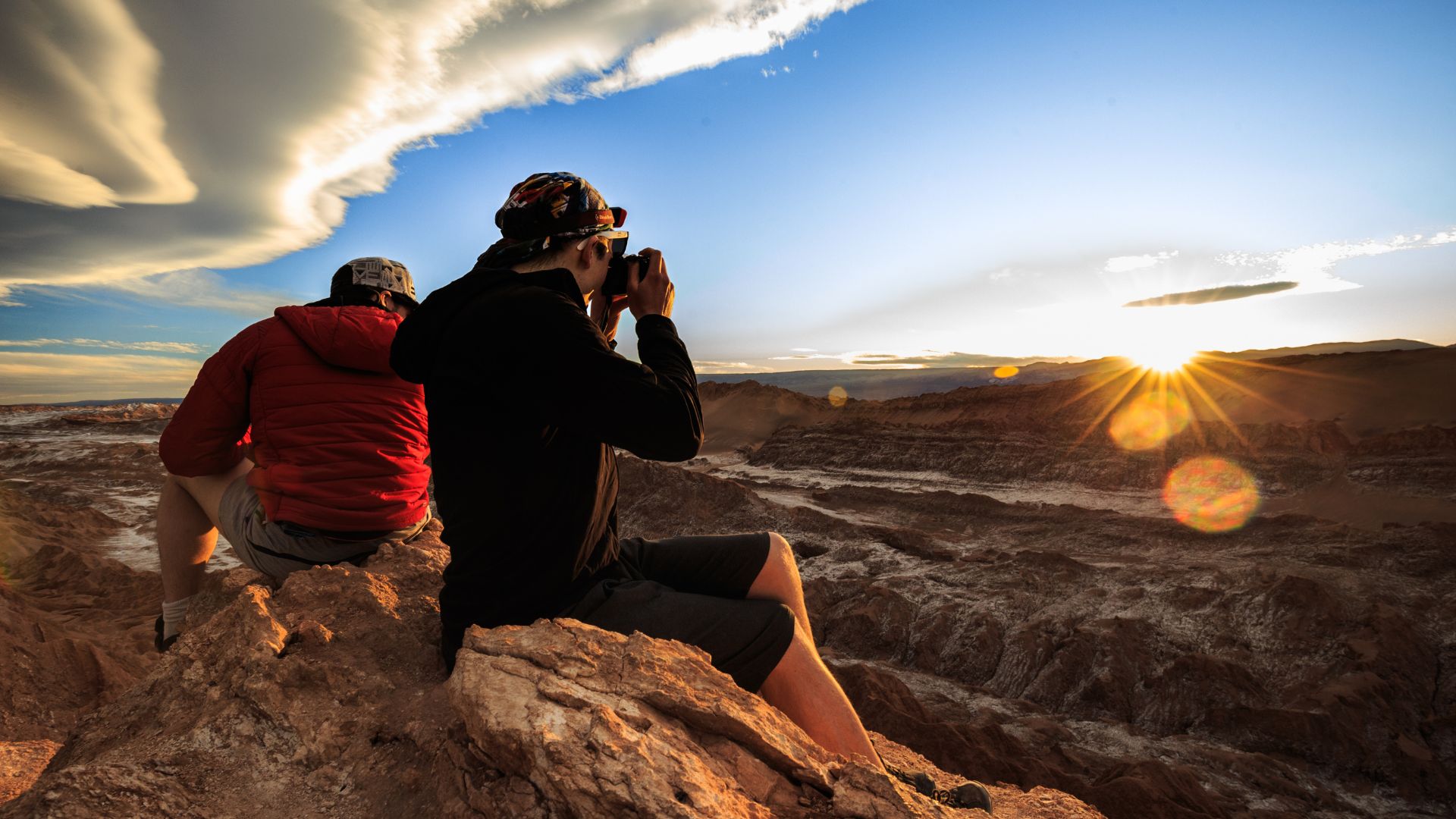 El Valle de la Luna, con sus enormes dunas, valles y colinas de sal, roca y arena (Crédito: Prensa Sernatur)