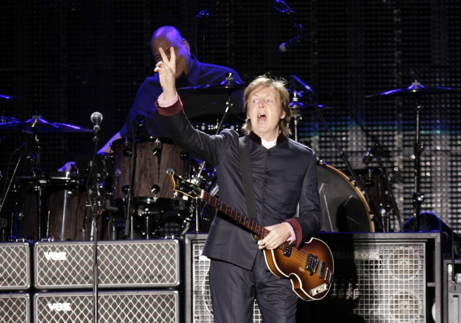 Hollman Morris relató cómo consiguió que el manager de Paul McCartney le cediera los derechos de transmisión de su concierto en Bogotá