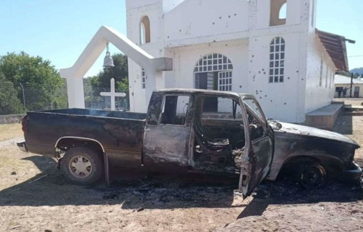 “Es una profanación”: balacera en iglesia de Guachochi dejó dos cuerpos sin vida, uno de ellos decapitado