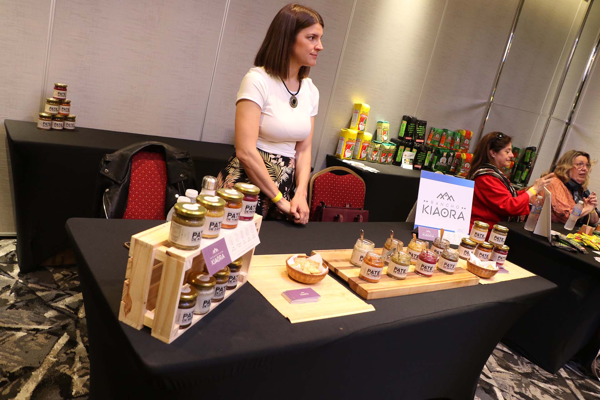 Los stands de los emprendedores que expusieron en "Uruguay Gourmet" /// Fotos: Ramiro Souto
