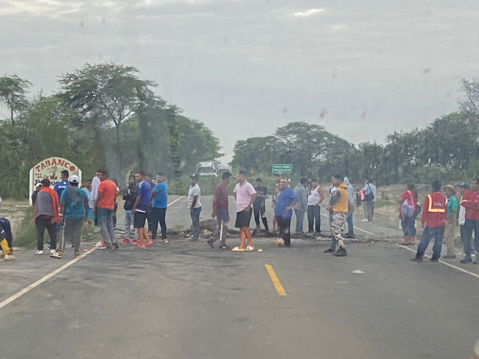 Bloqueo de carreteras en Piura