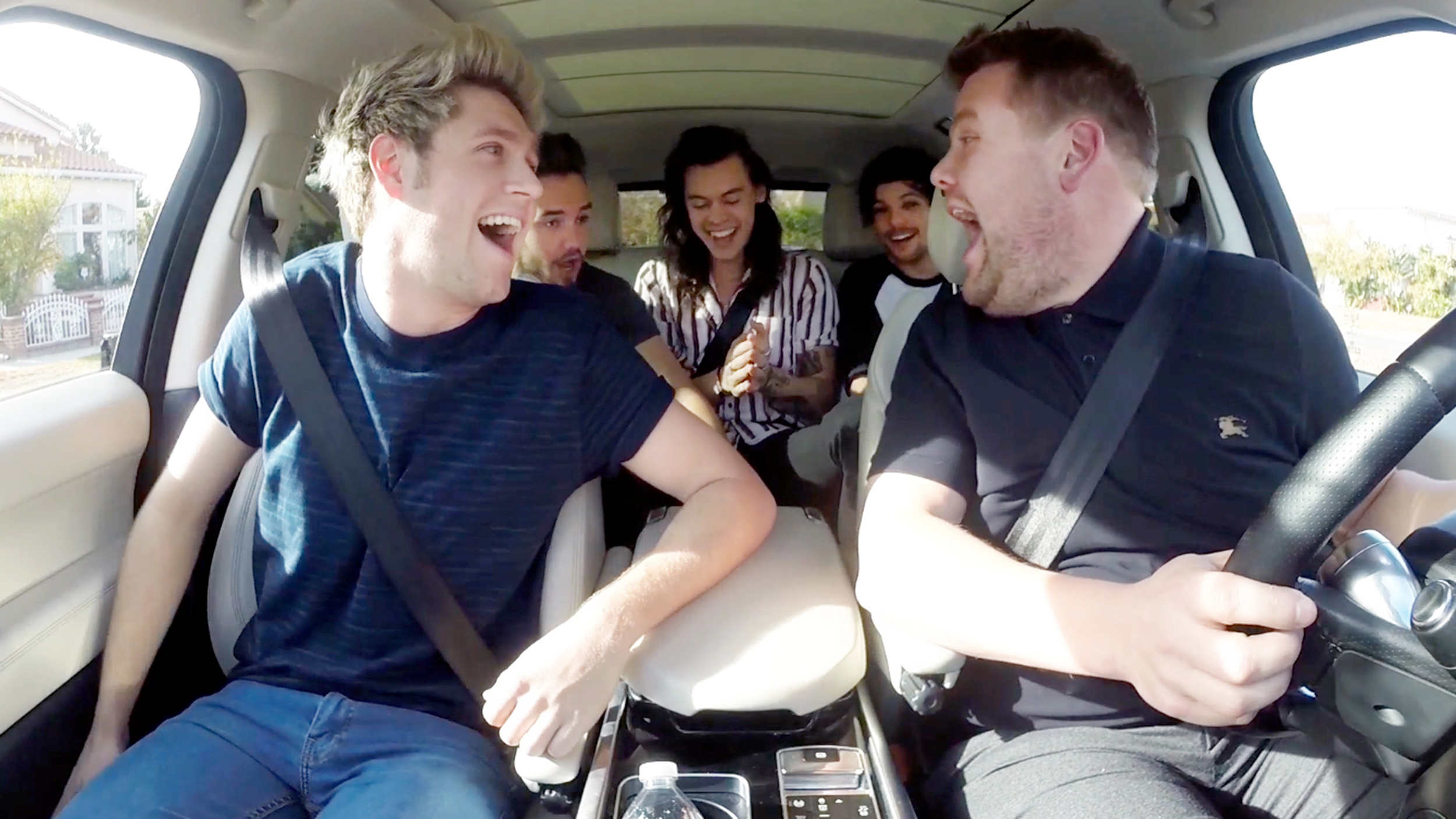 One Direction dio una de sus últimas apariciones públicas como grupo en el Carpool Karaoke de James Corden en 2015