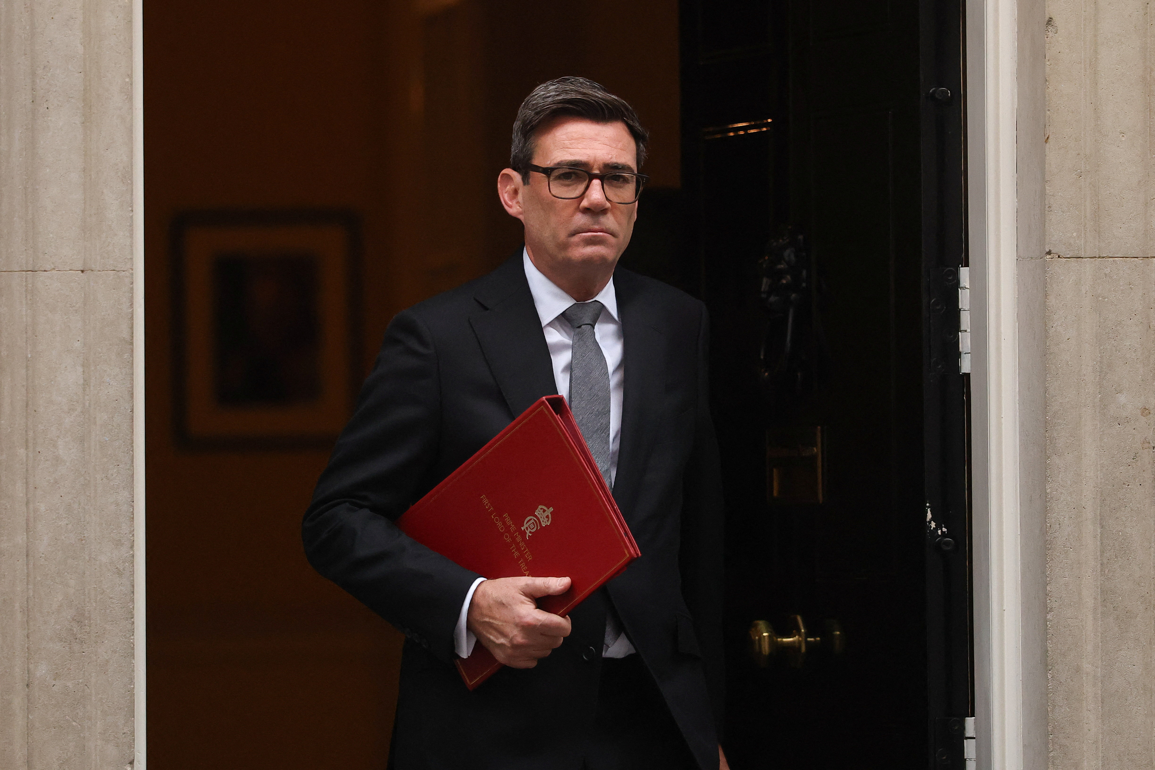 El primer ministro del Reino Unido ratificó ante el Parlamento las "más firmes medidas" para defender la soberanía británica sobre las Malvinas