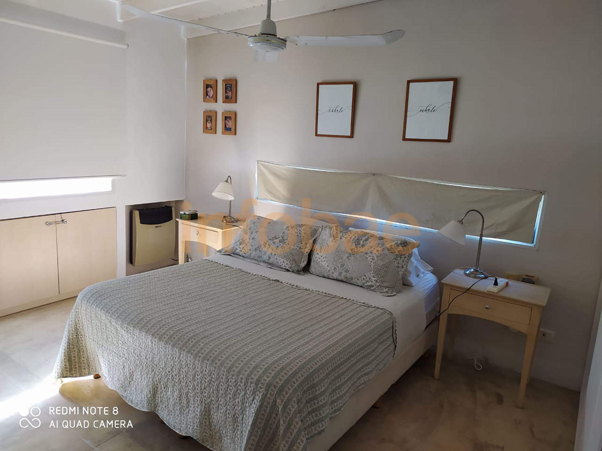 Una de las habitaciones de la planta alta