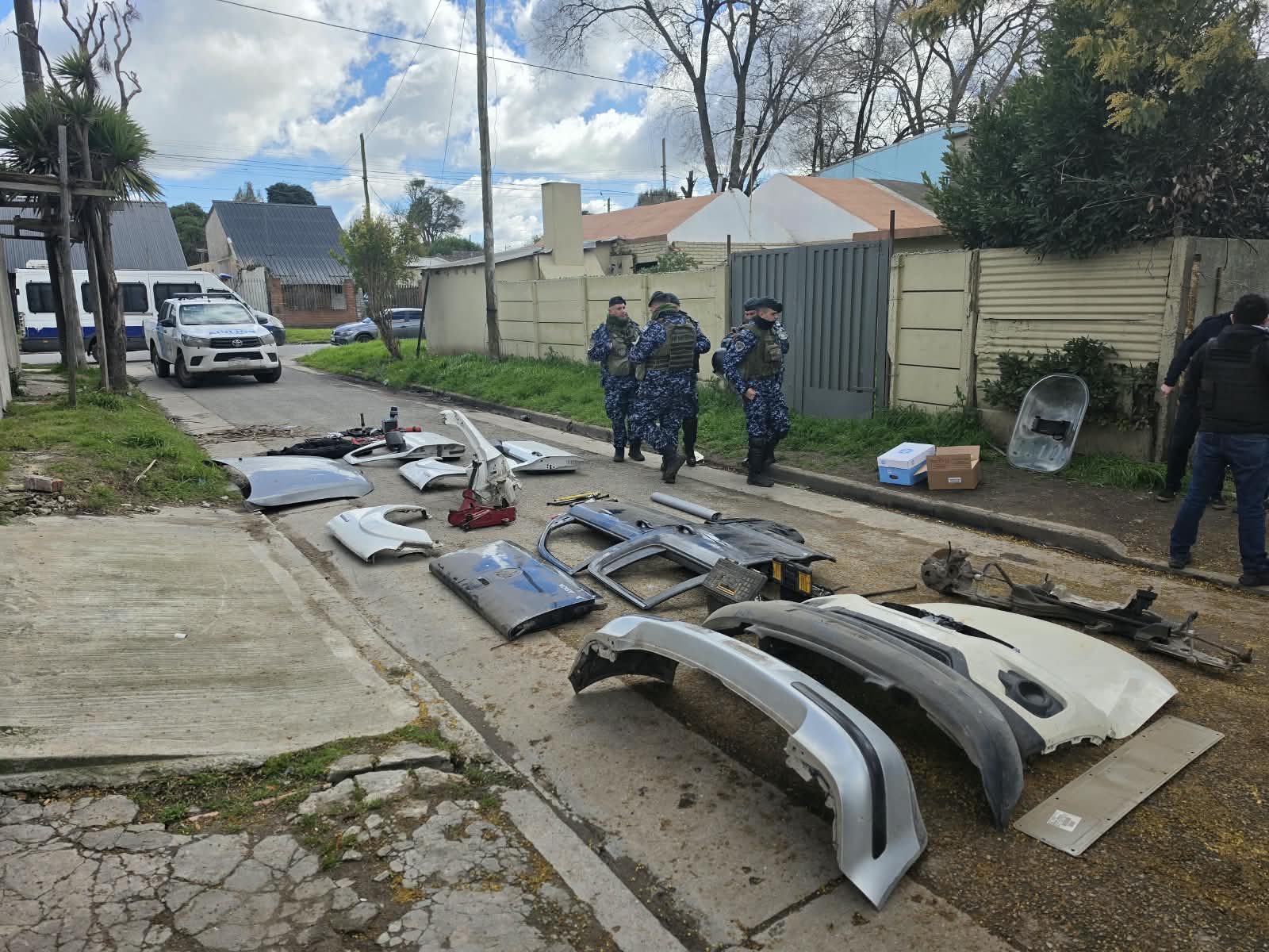 Robaban veh&iacute;culos para vender las piezas en Mar del Plata: el fin de la 