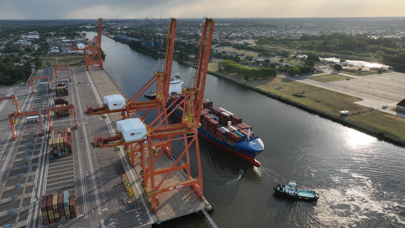 Mercados: las acciones argentinas subieron 4,5% y retrocedió el riesgo país