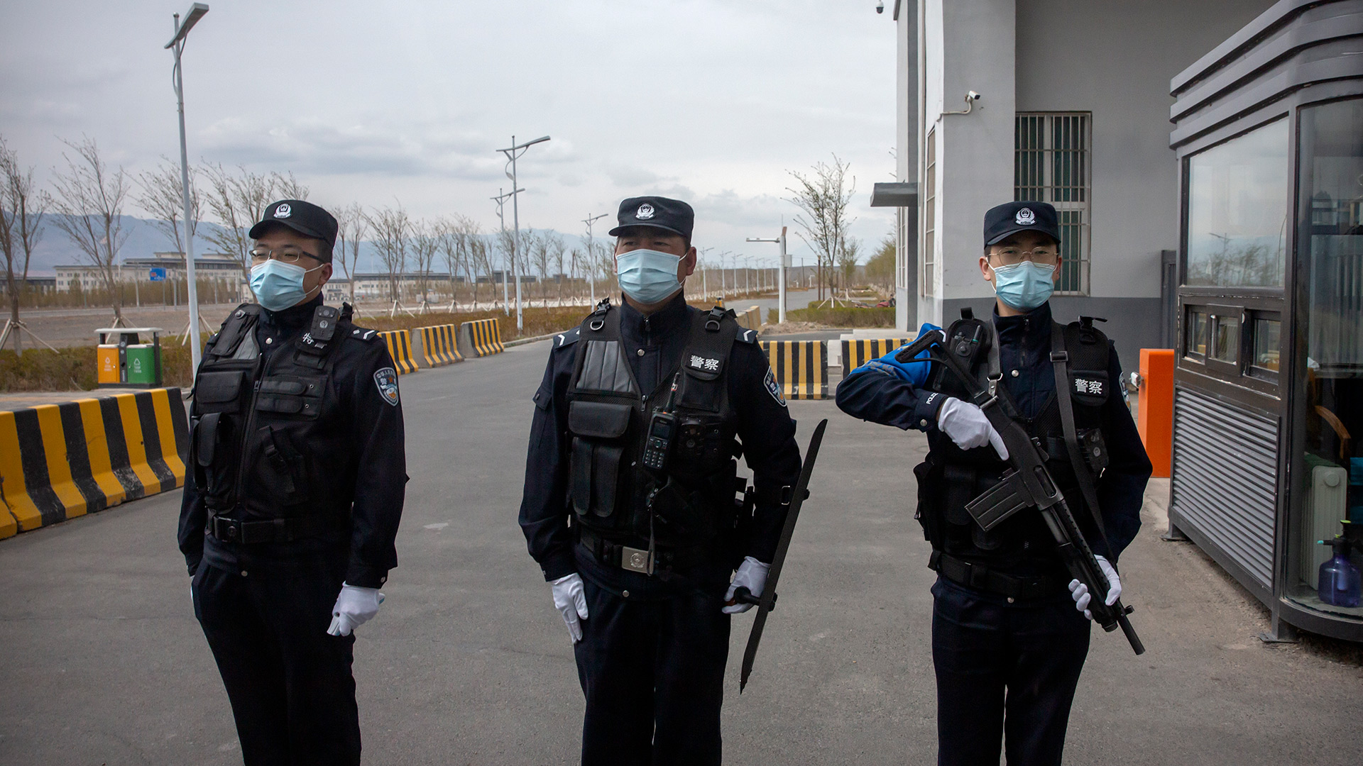 “Las autoridades chinas arrestaron a los cinco trabajadores de Mintz Group en la oficina de Beijing, todos ellos de nacionalidad china, y han cerrado nuestras operaciones allí”, dijo un comunicado de la compañía enviado a la AFP. (AP)