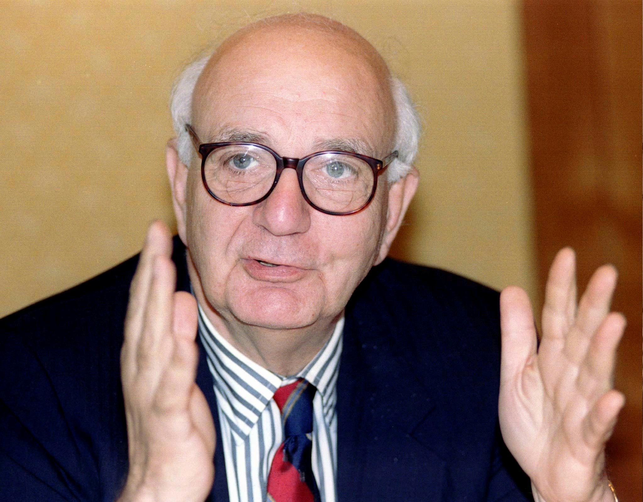 El presidente de la Fed durante el gobierno de Ronald Reagan,  Paul Volcker, apoyó el acuerdo con la Argentina durante el gobierno de Alfonsín