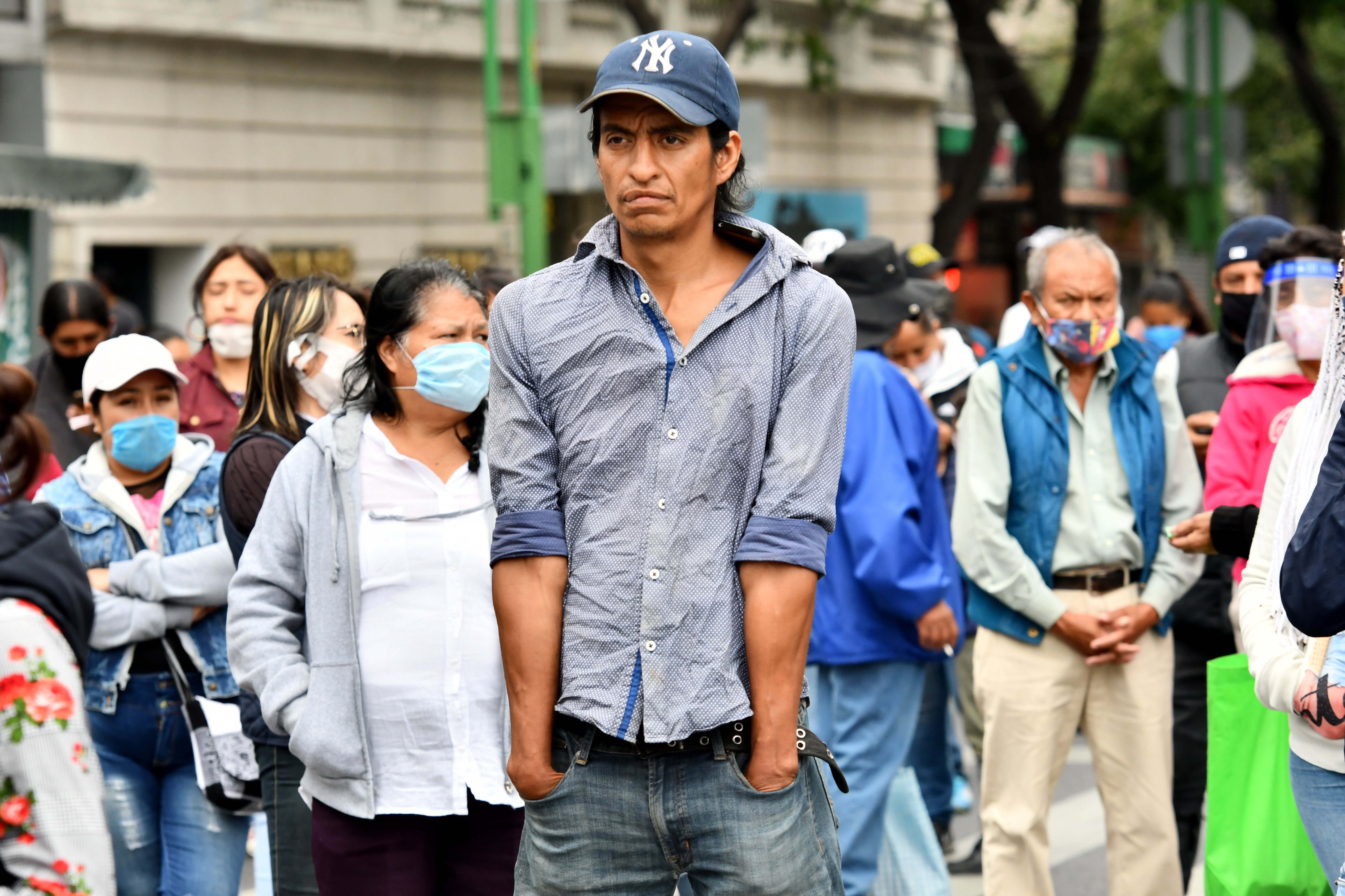 El desempleo creció con la llegada de las restricciones para mitigar la epidemia de COVID-19 (Foto: Jorge Nuñez/ EFE)

