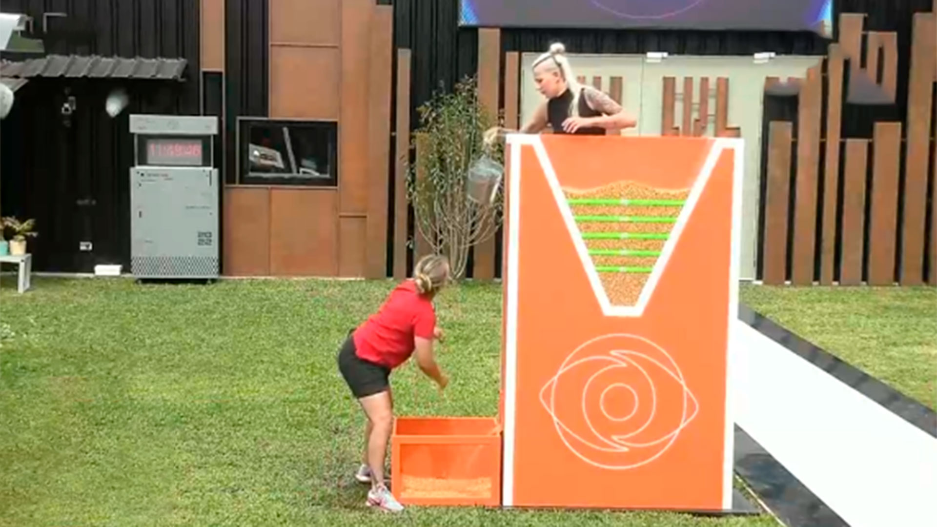 Cata y la Tora, en acción durante la prueba semanal