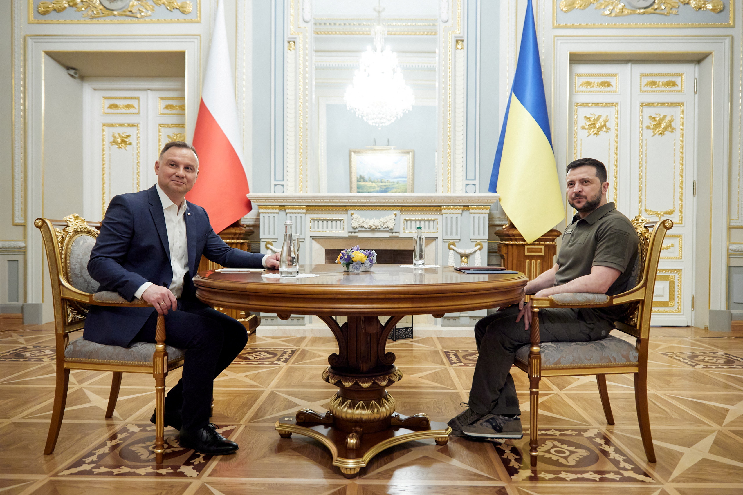 El presidente ucraniano Volodimir Zelensky recibió en Kiev a su par polaco, Andrzej Duda (Ukrainian Presidential Press Service/Handout via REUTERS)