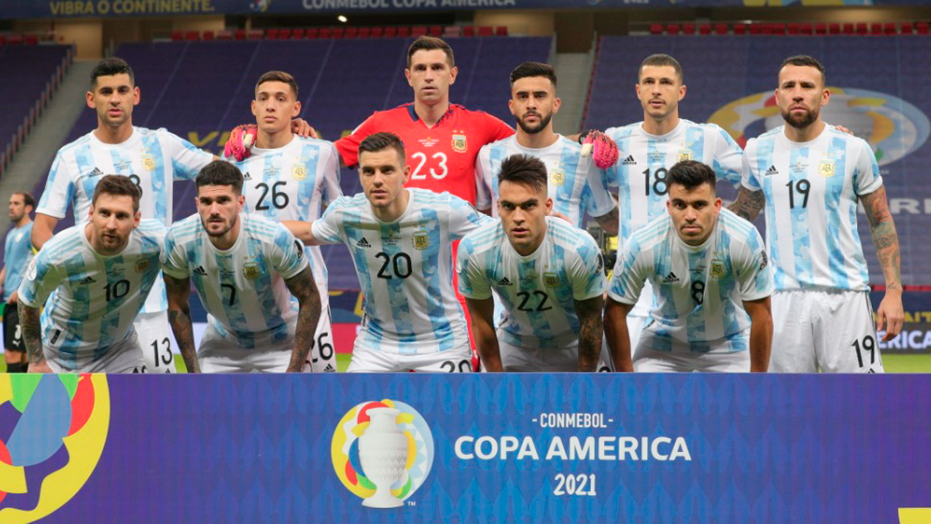 La selección argentina busca cortar la racha sin títulos en Brasil (@Argentina)