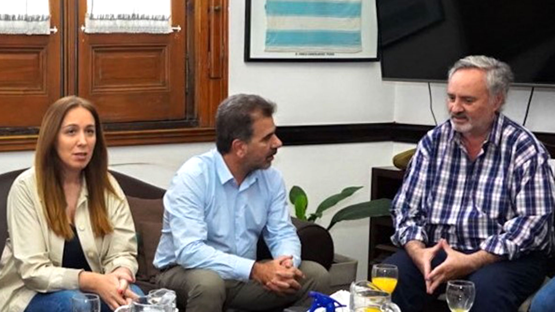 María Eugenia Vidal, Cristian Ritondo y Joaquín de la Torre, en San Miguel