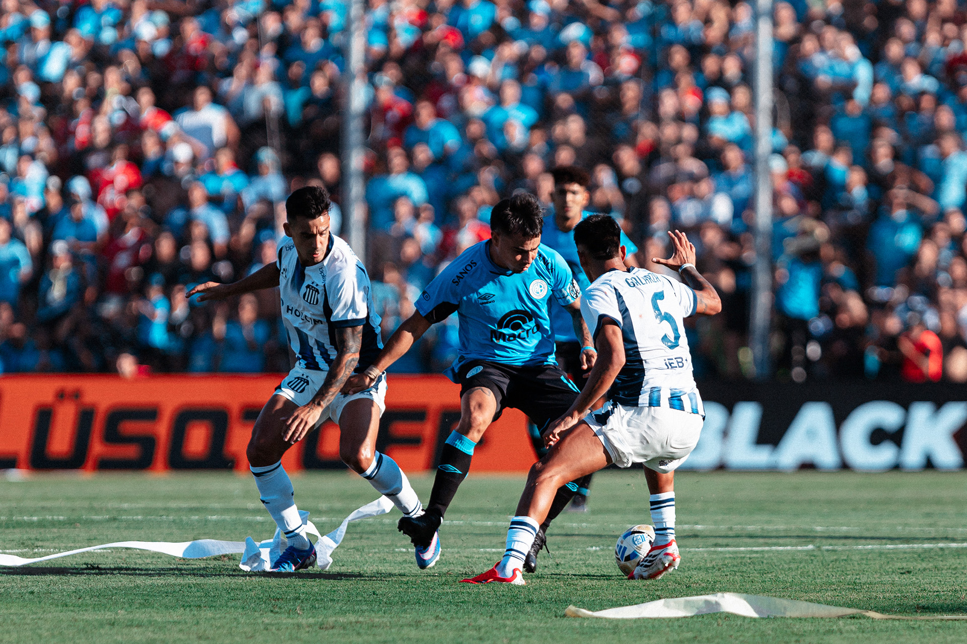 Belgrano y Talleres igualaron 0-0 en el cl&aacute;sico cordob&eacute;s por la fecha 11 del Torneo Apertura