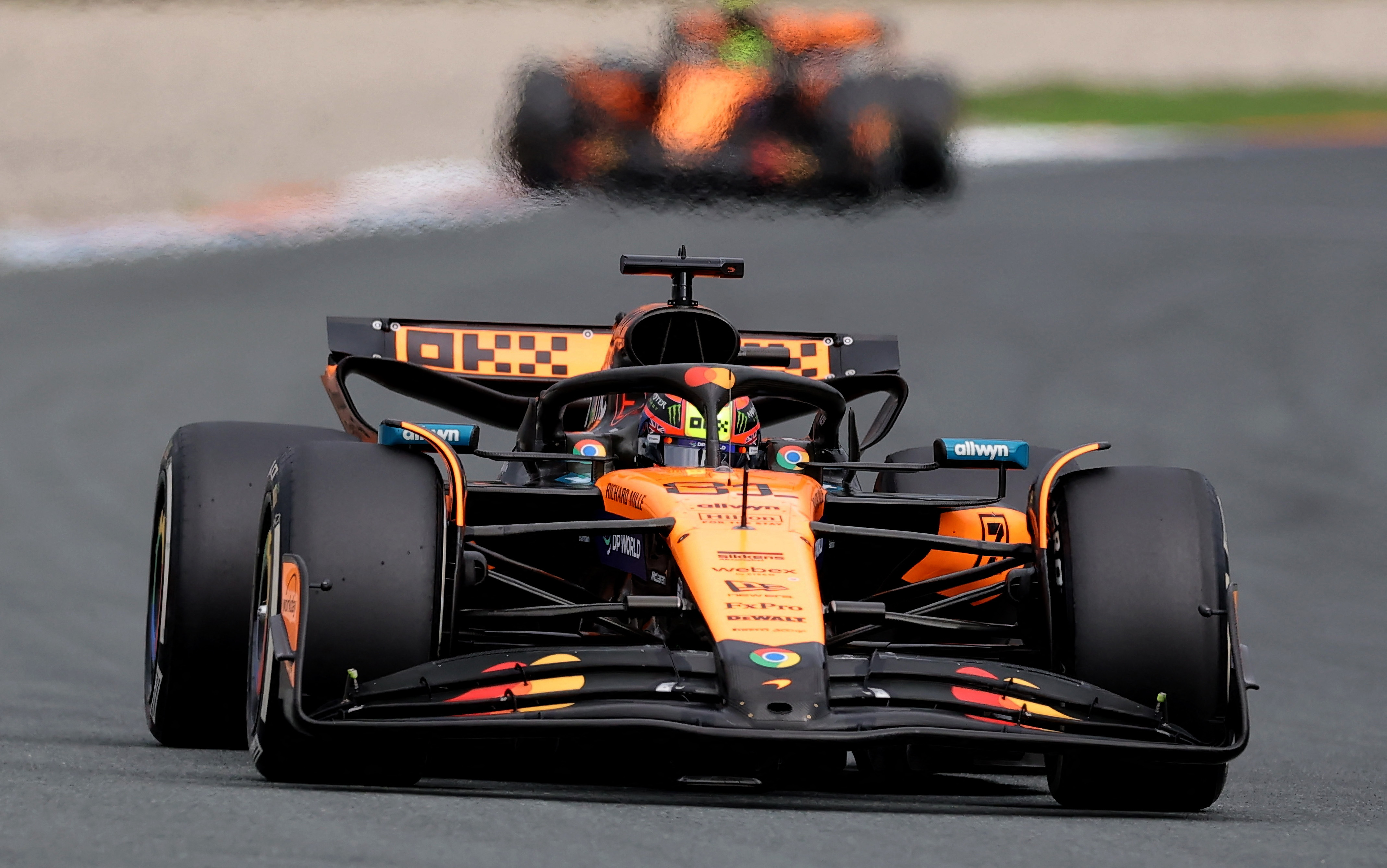 Se corre el GP de Países Bajos de la Fórmula 1: Oscar Piastri lidera y Franco Colapinto se ubica 12°