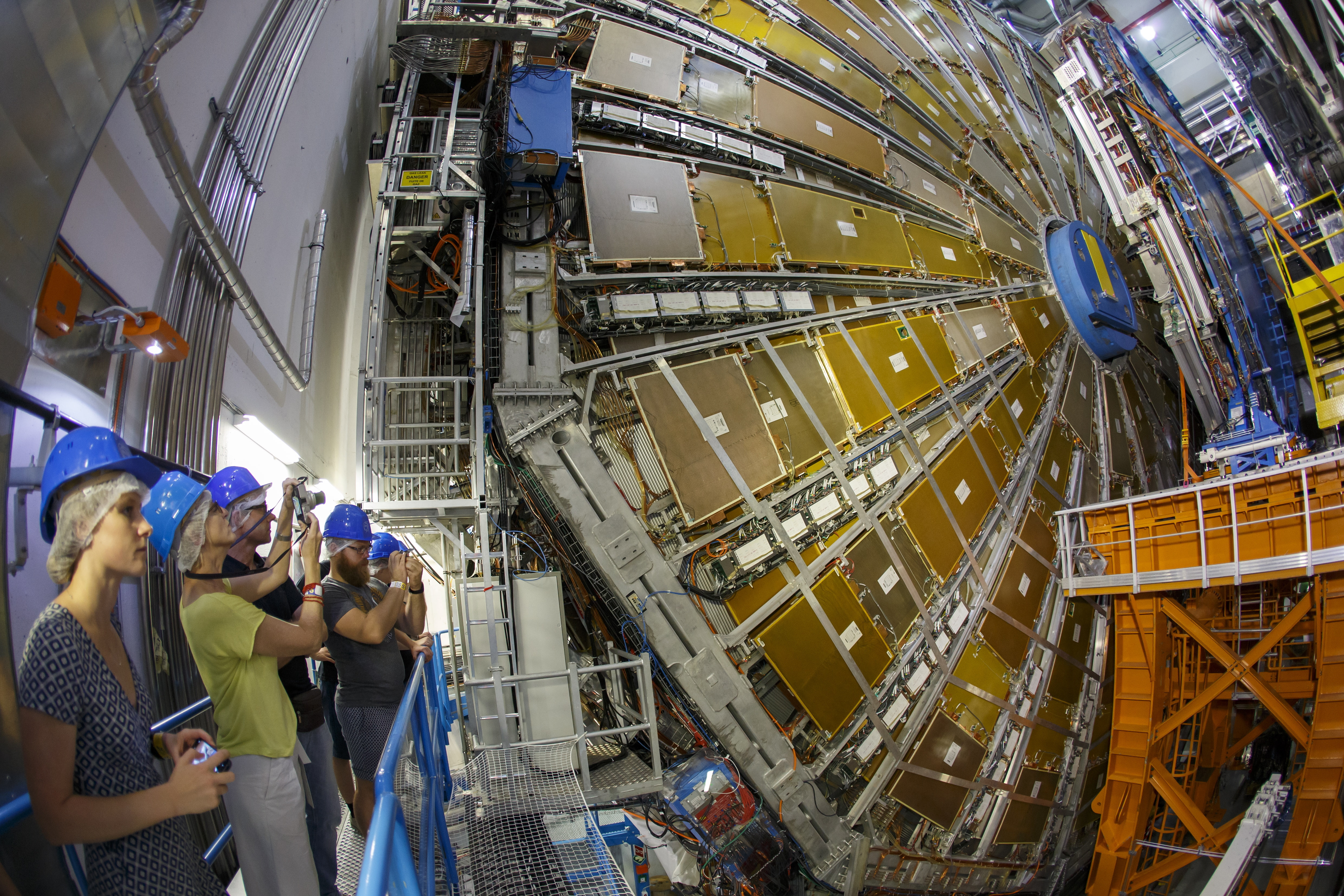 El nuevo hallazgo que pone a la ciencia más cerca de develar el misterio de  cómo la materia formó al Universo - Infobae