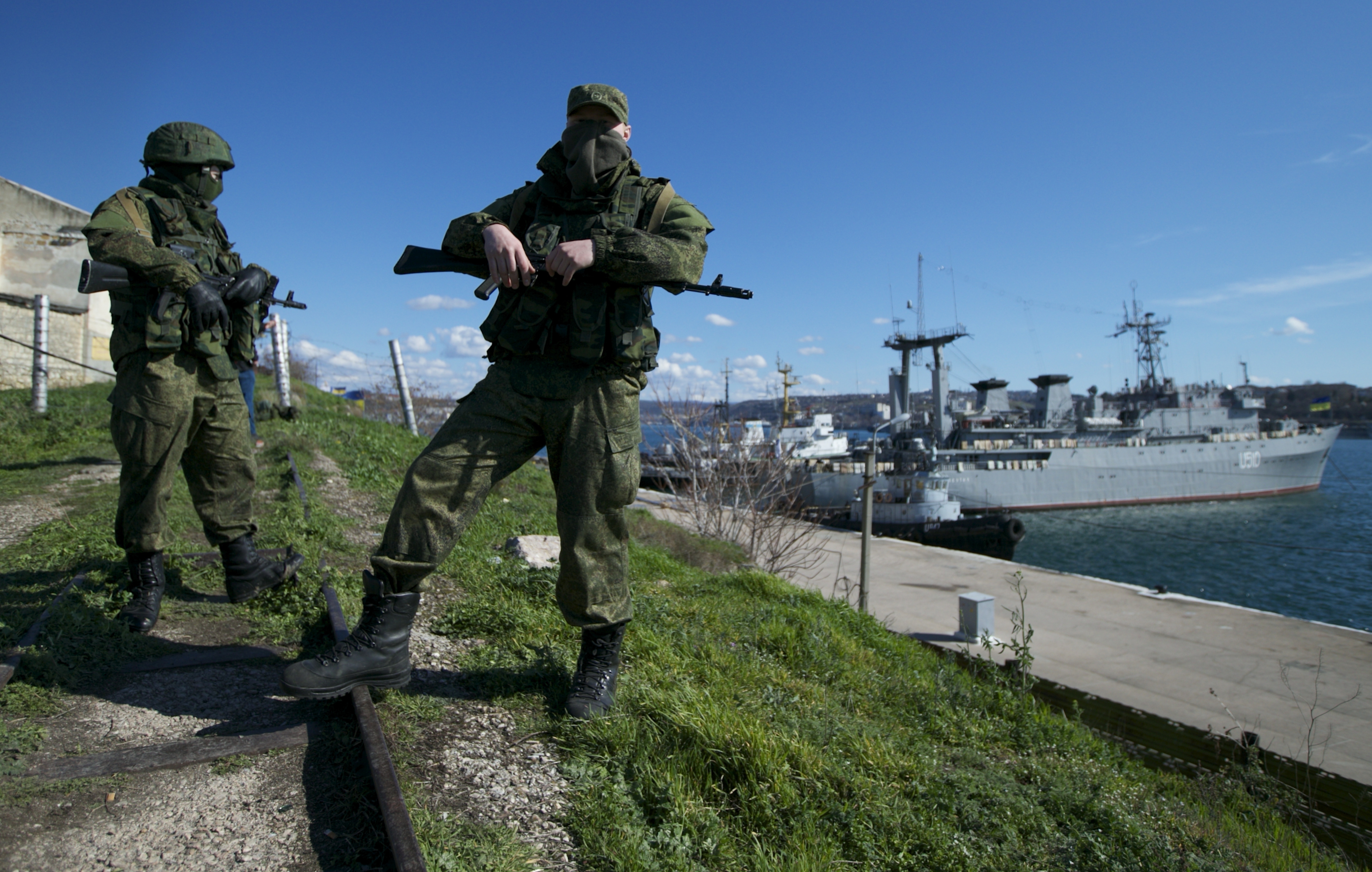 Un militar ruso dispar&oacute; contra compa&ntilde;eros y civiles en Crimea: cuatro muertos y cuatro heridos
