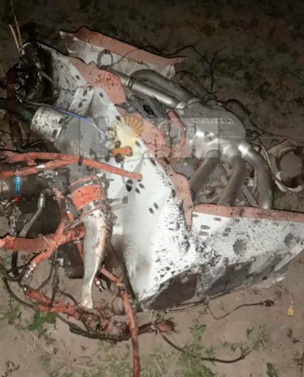 El motor del avión que se estrelló en el campo chaqueño (Diario Norte)