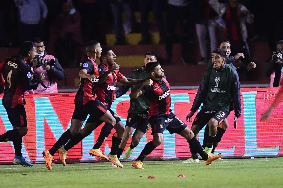 Melgar se aseguró más de 2 millones de dólares al clasificar a los cuartos de final de la Copa Sudamericana