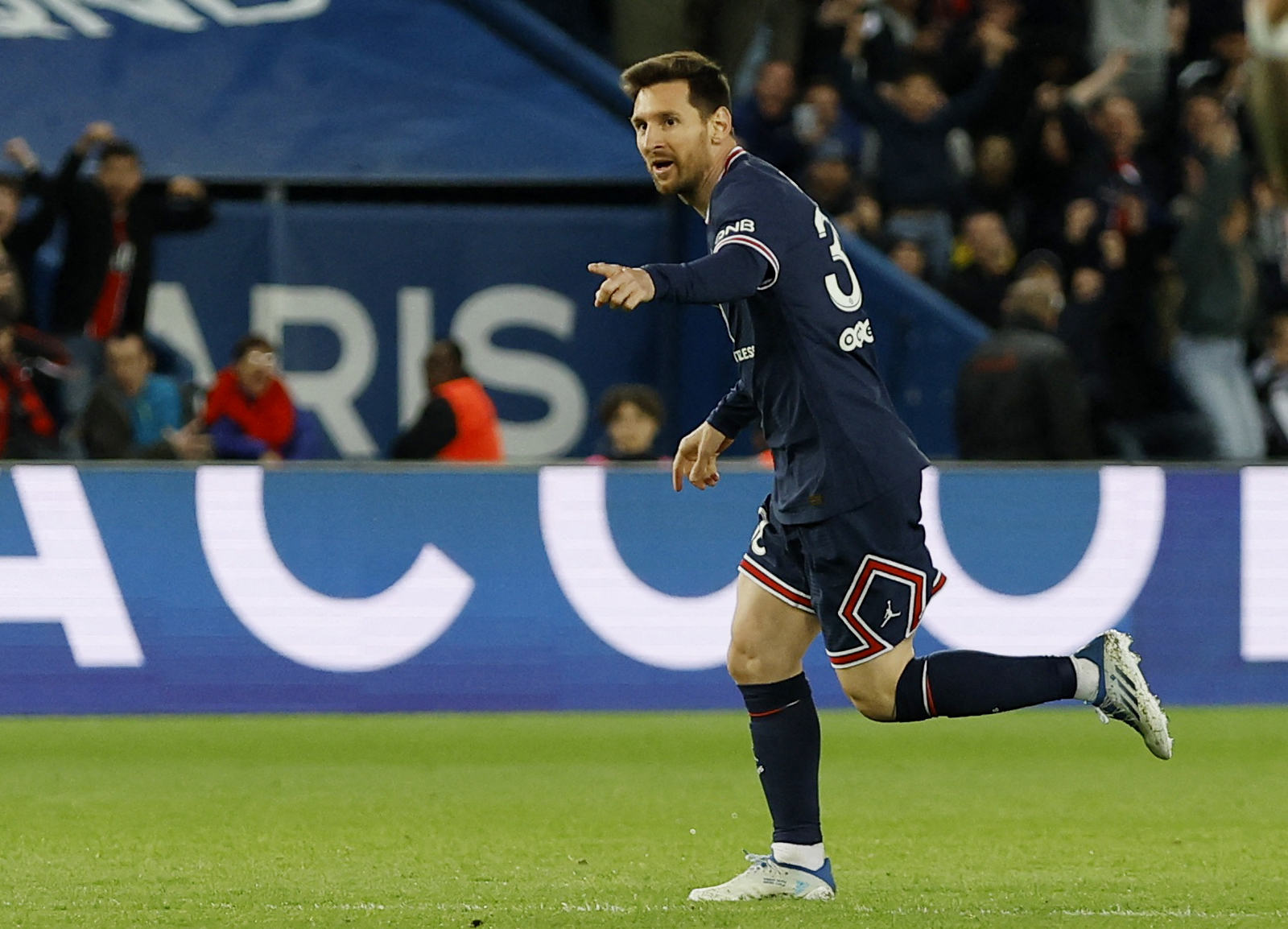 El festejo de Messi despus de su gran conquista (REUTERS/Christian Hartmann)