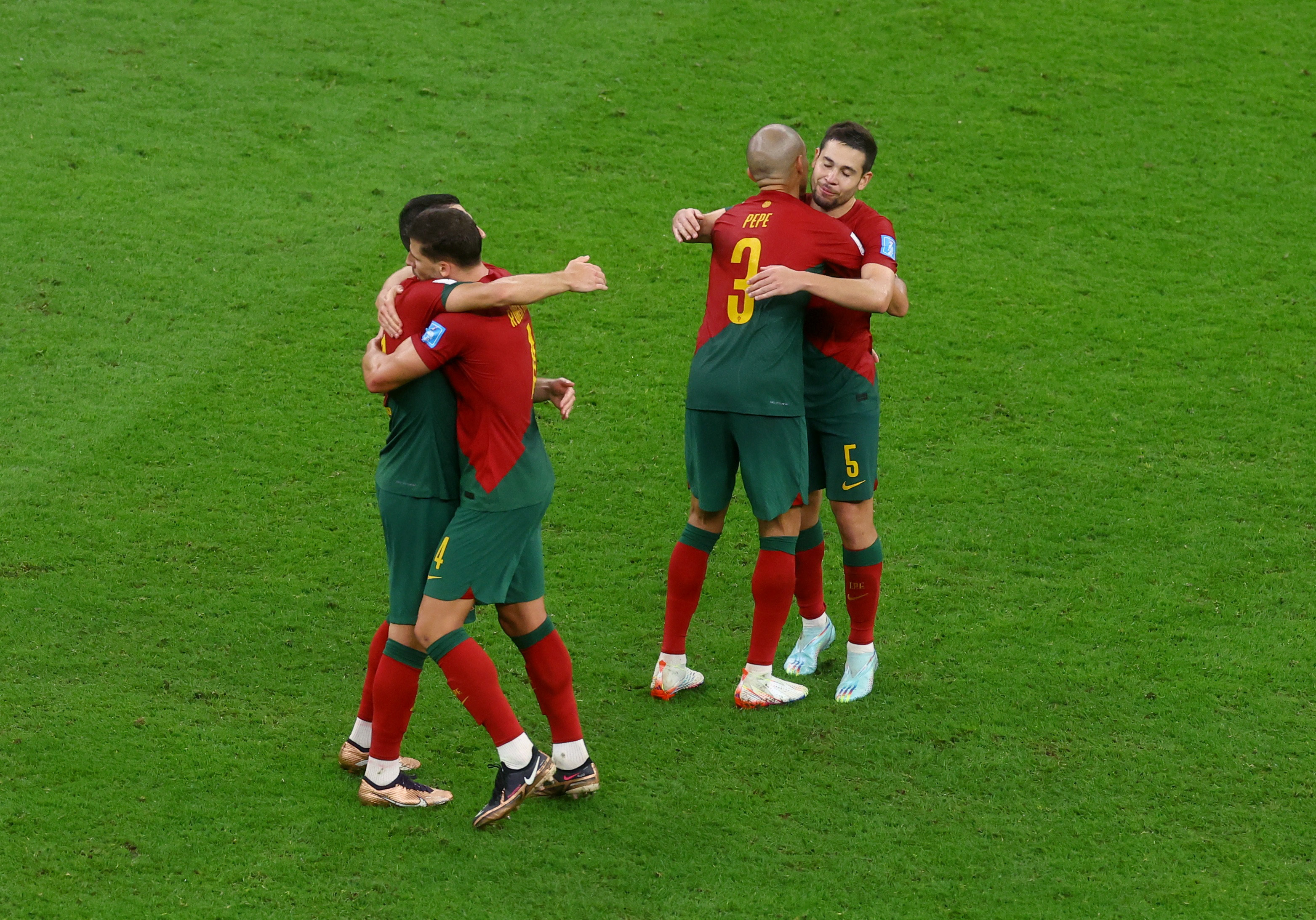 Portugal avanzó a cuartos de final en Qatar 2022 tras golear 6-1 a Suiza. Se enfrentará el sábado 10 de diciembre a Marruecos (REUTERS/Paul Childs)