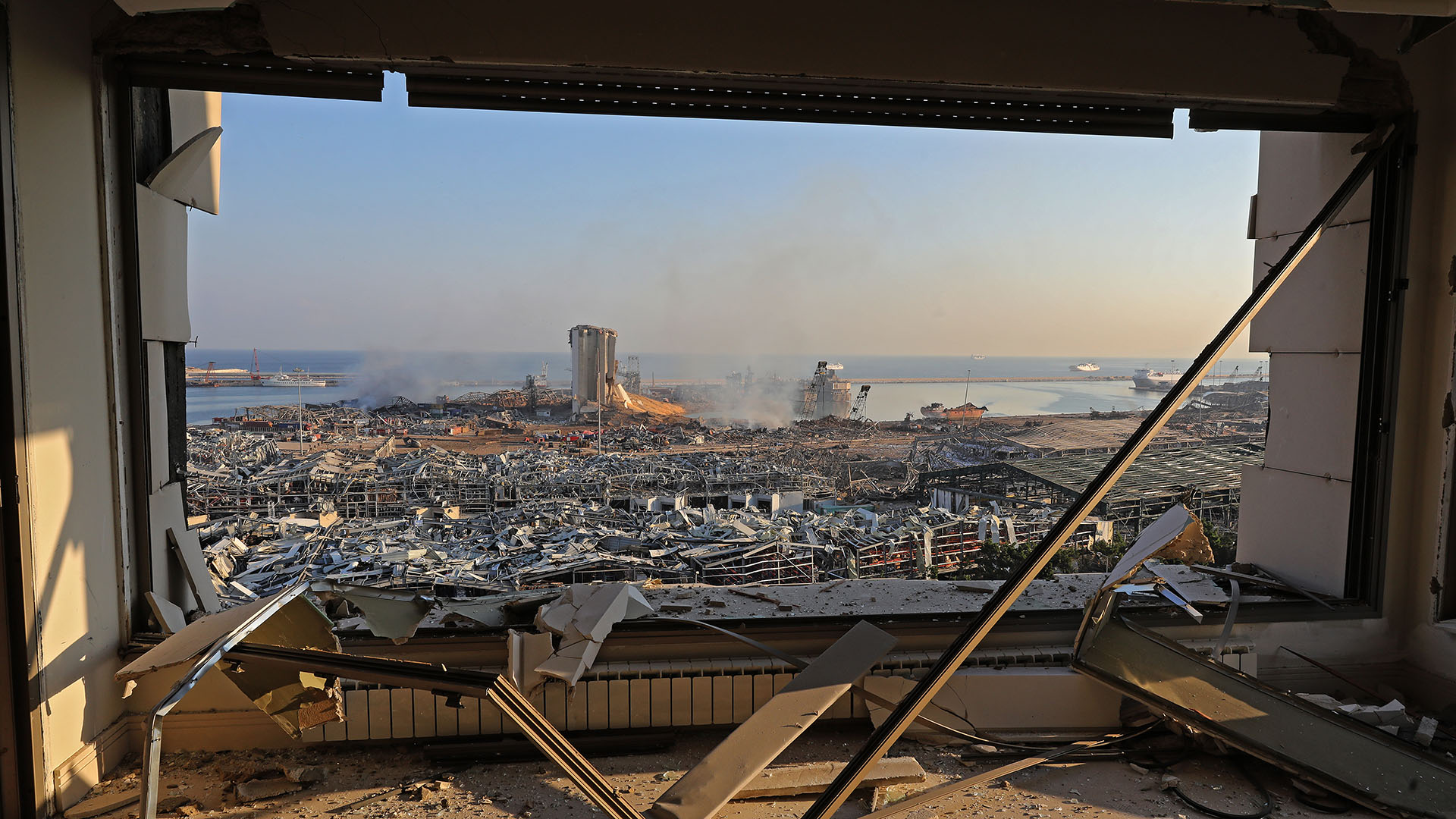 Vista de la devastación desde un edificio alcanzado por la explosión (AMRO/ AFP)