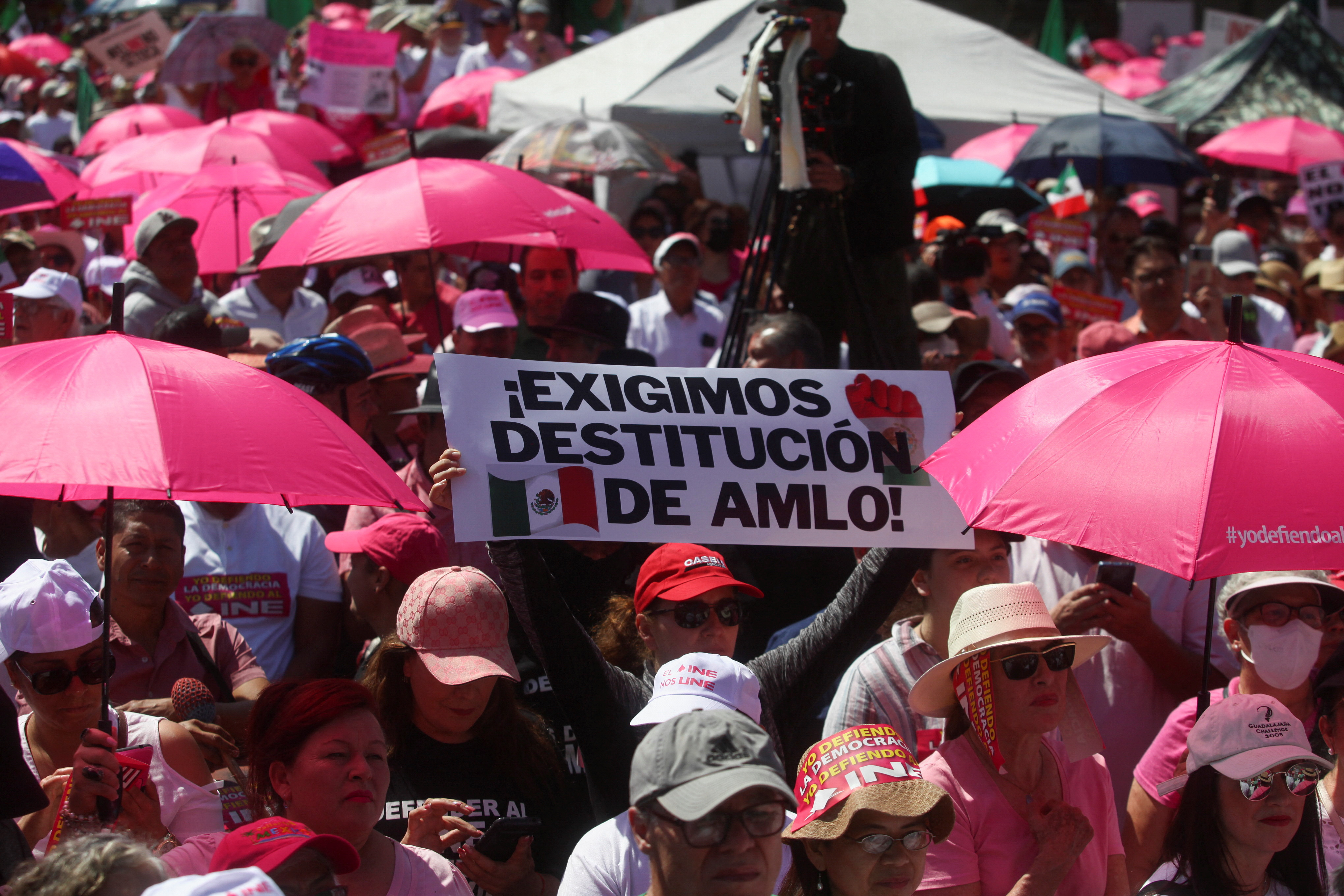 More unconstitutionality actions are coming for AMLO's Plan B (Photo: Reuters / Fernando Carranza)