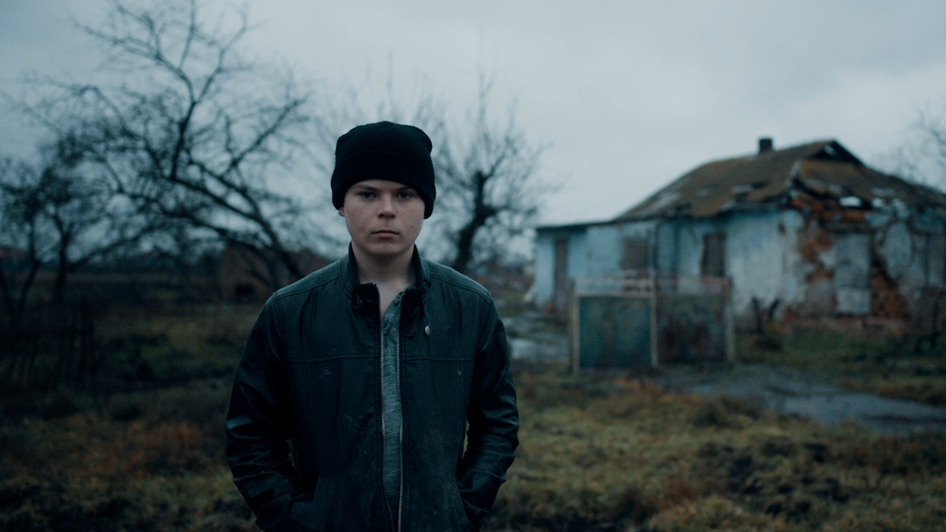 “Crushed”, la canción de Imagine Dragons que narra la historia de un joven sobreviviente de los bombardeos rusos en Ucrania