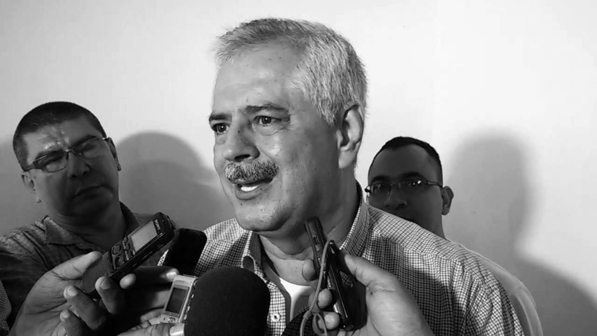 Ofrecen 50 Millones De Recompensa Por Información Sobre Los Asesinos Del Exgobernador Germán 8250