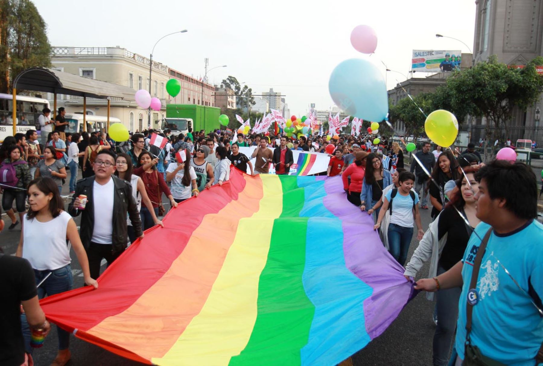 Los principales derechos de la comunidad LGBTI son negados en Perú  