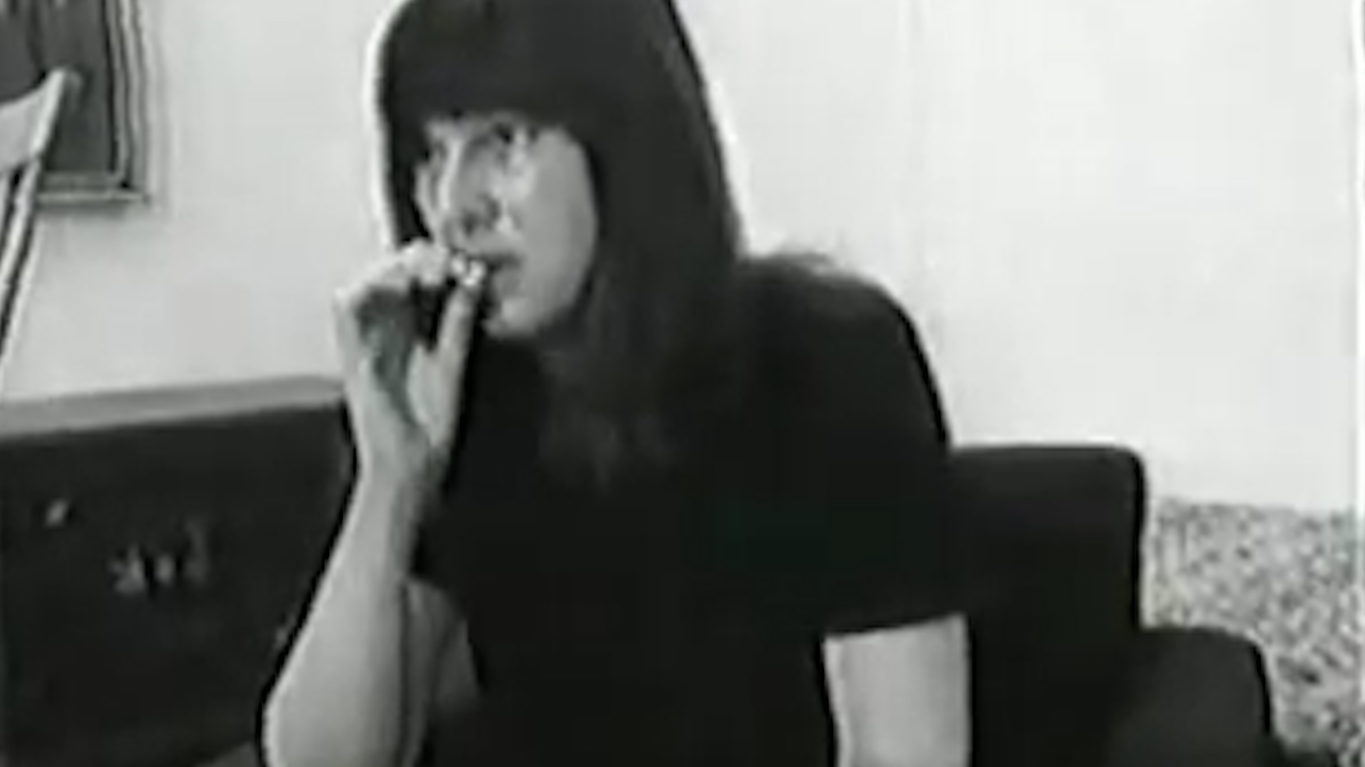 Ulrike Meinhof en una entrevista para la tevé alemana en 1970 antes de pasar a la clandestinidad (Captura de video)