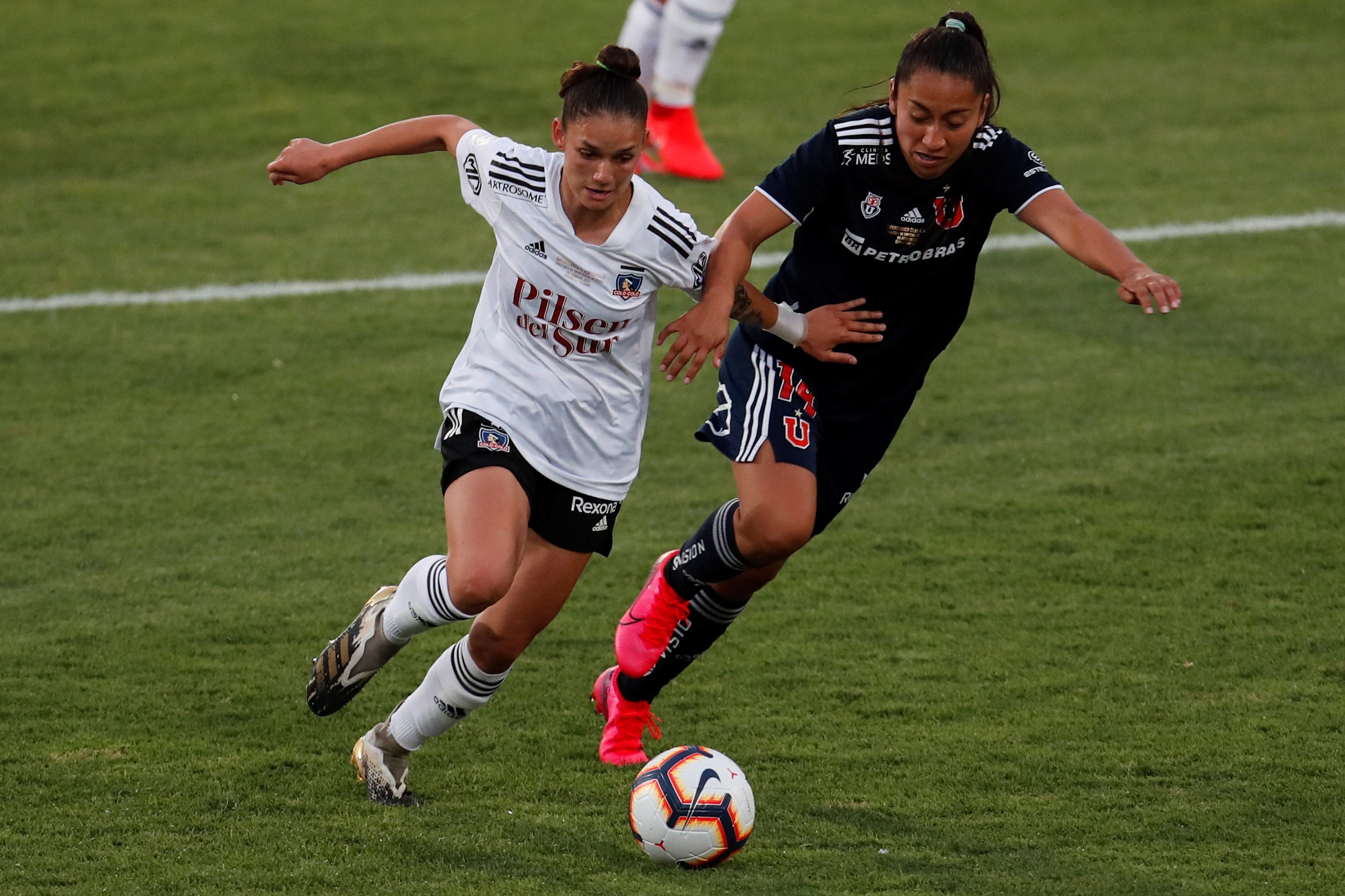 Plantel Femenino De U De Chile Logra Historico Paso A La Copa Libertadores Infobae