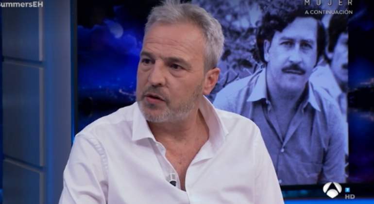 Vocalista de Hombres G contó que Pablo Escobar fue su promotor en Colombia