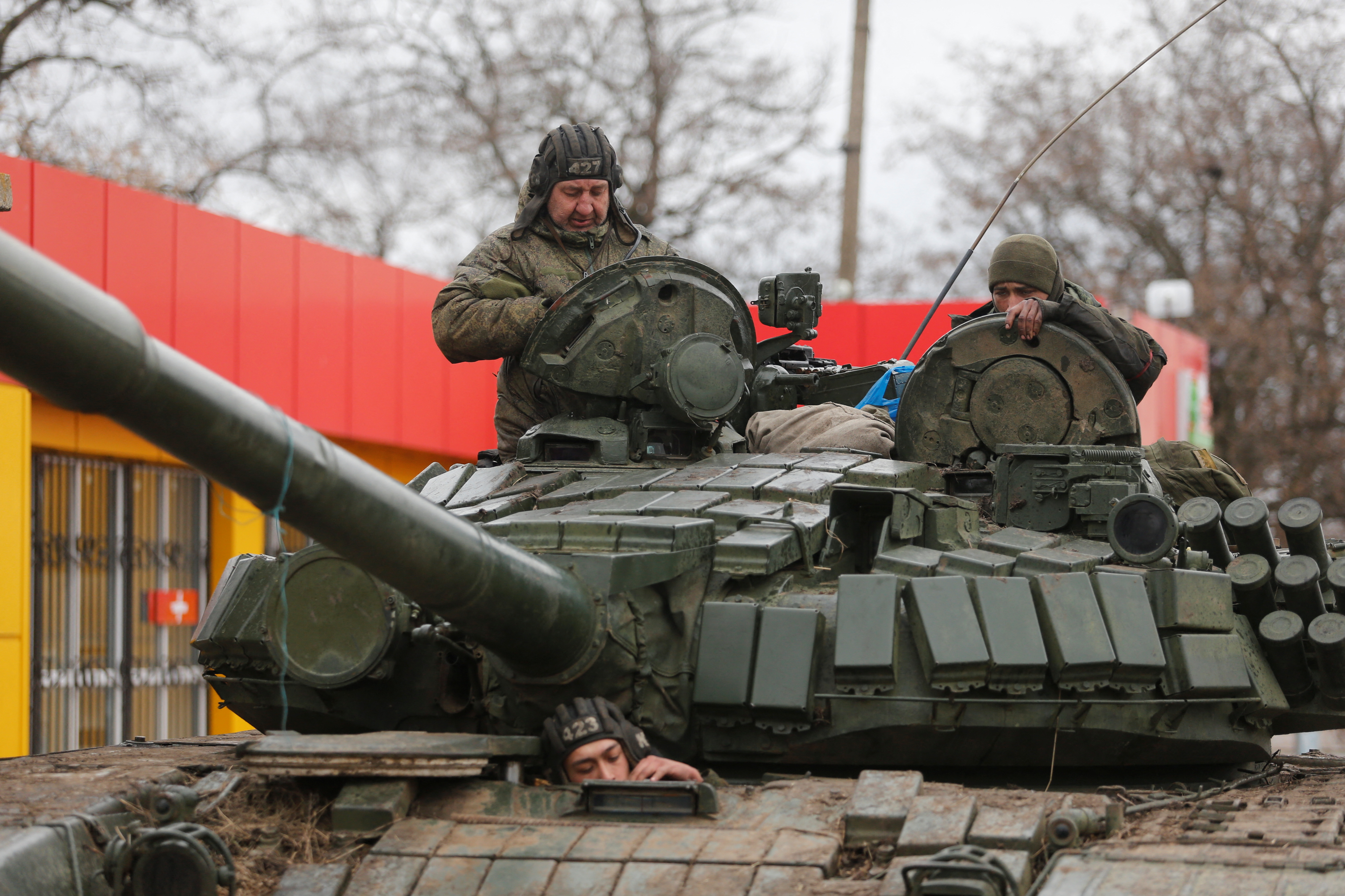 Tanques prorrusos en la región ocupada de Donetsk (REUTERS/Alexander Ermochenko)