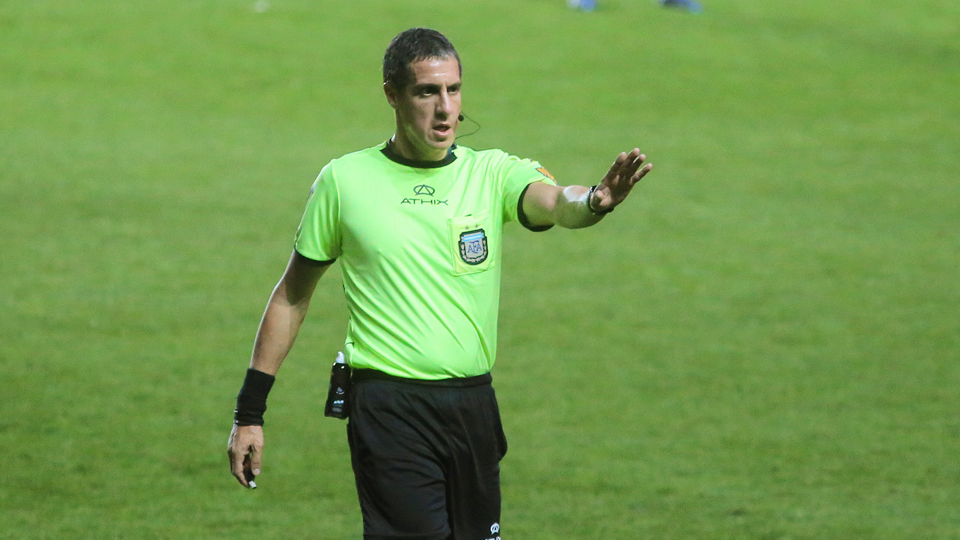 Pablo EchavarrÃ­a dirigirÃ¡ Racing Club-River Plate (NA)