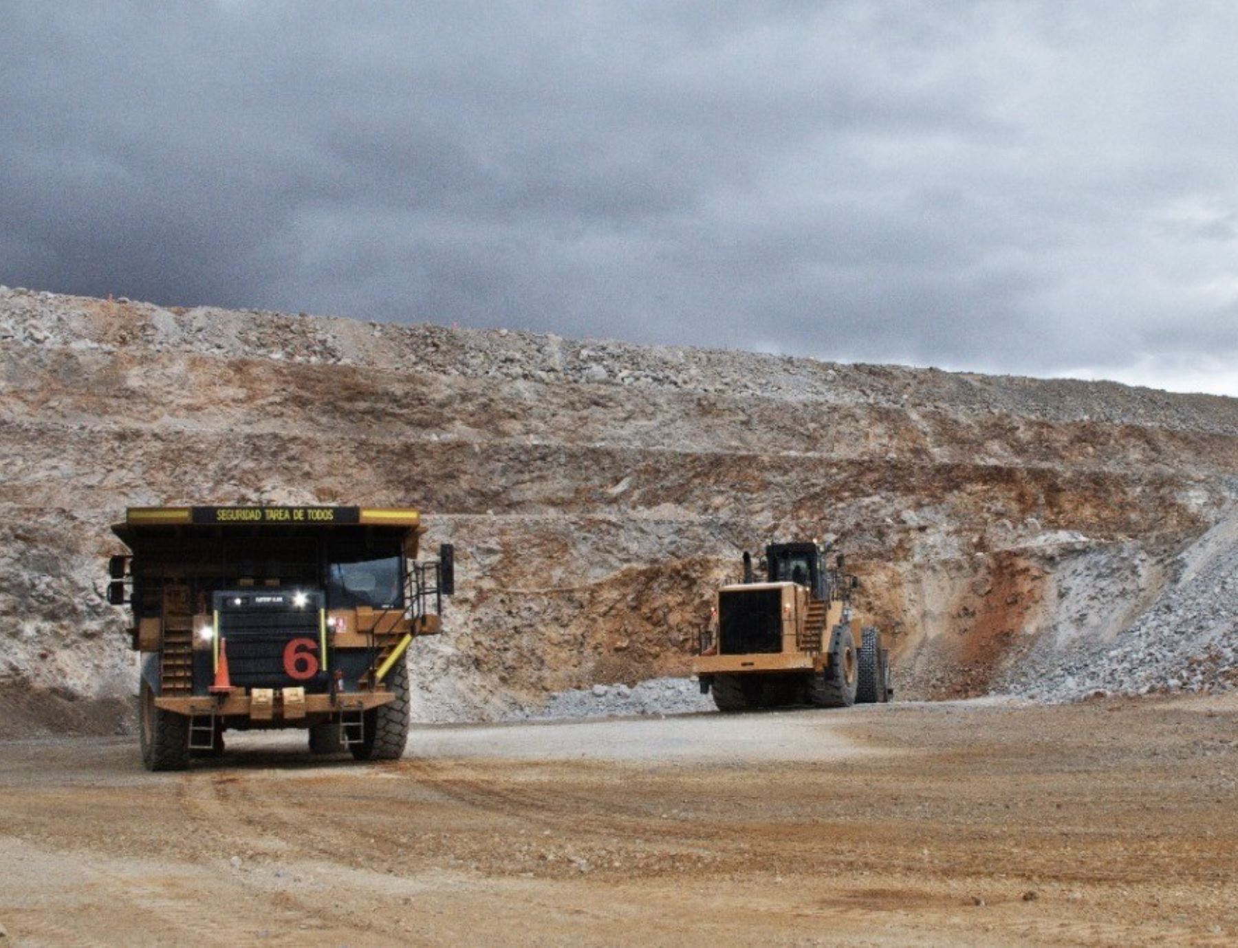 Minería Por Qué Perú Pasó De Firmar De 25 A 5 Contratos De Exploración