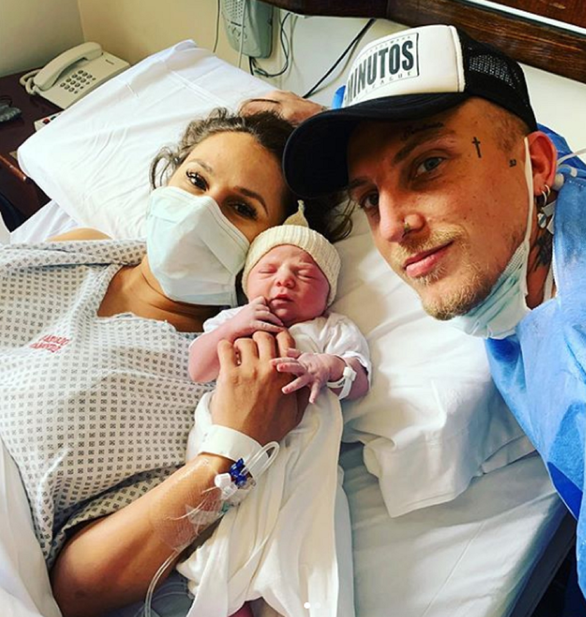 El Polaco junto a Barby Silenzi y la pequeña Abril