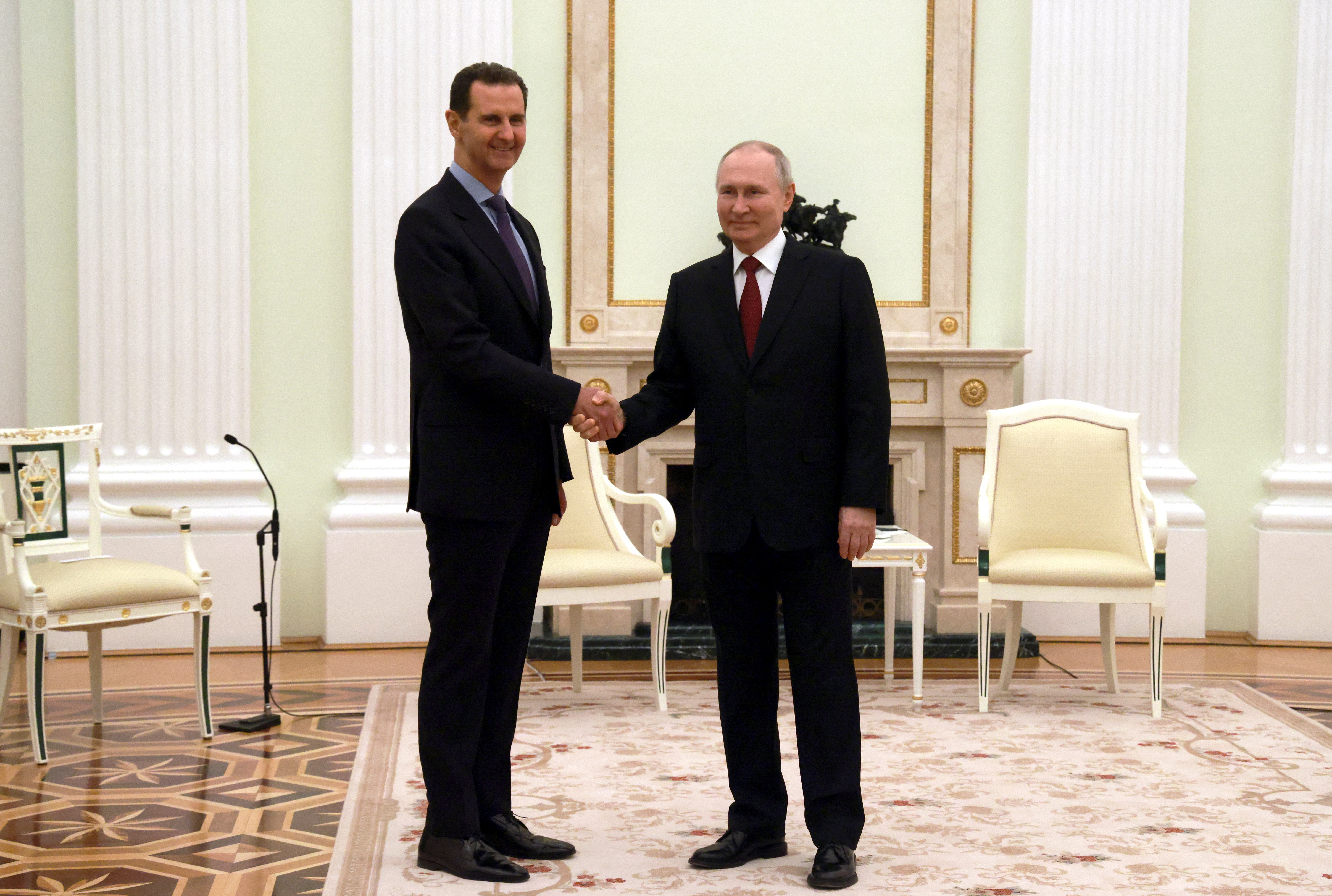 El pasado 19 de marzo, Zelensky sancionó al dictador sirio Bashar al Assad por apoyar la invasión rusa, mediante un decreto que también establece medidas restrictivas para otros altos cargos de su régimen. (REUTERS)