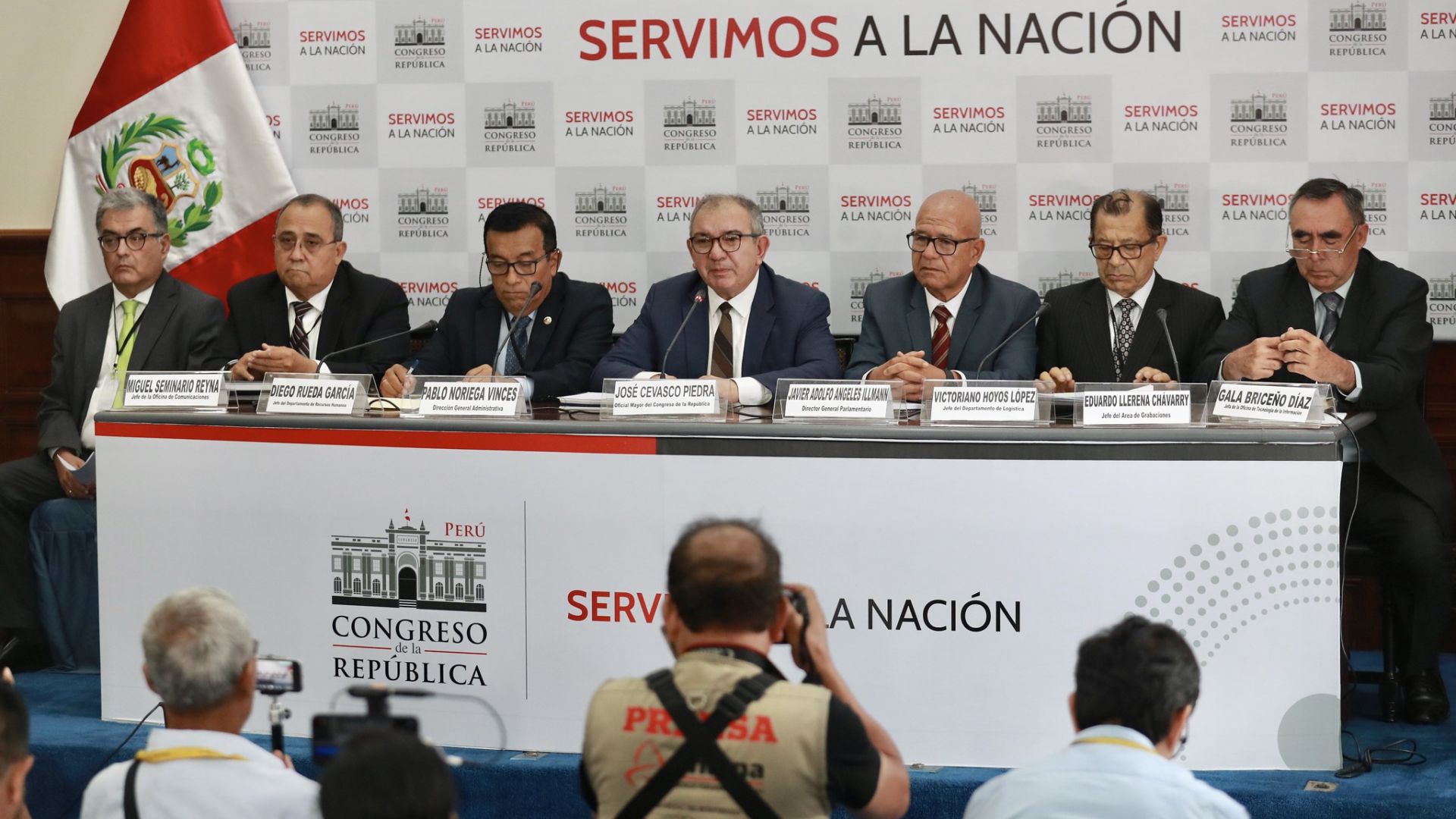 Congreso de la República: José Cevasco responde sobre denuncias de compras del Legislativo