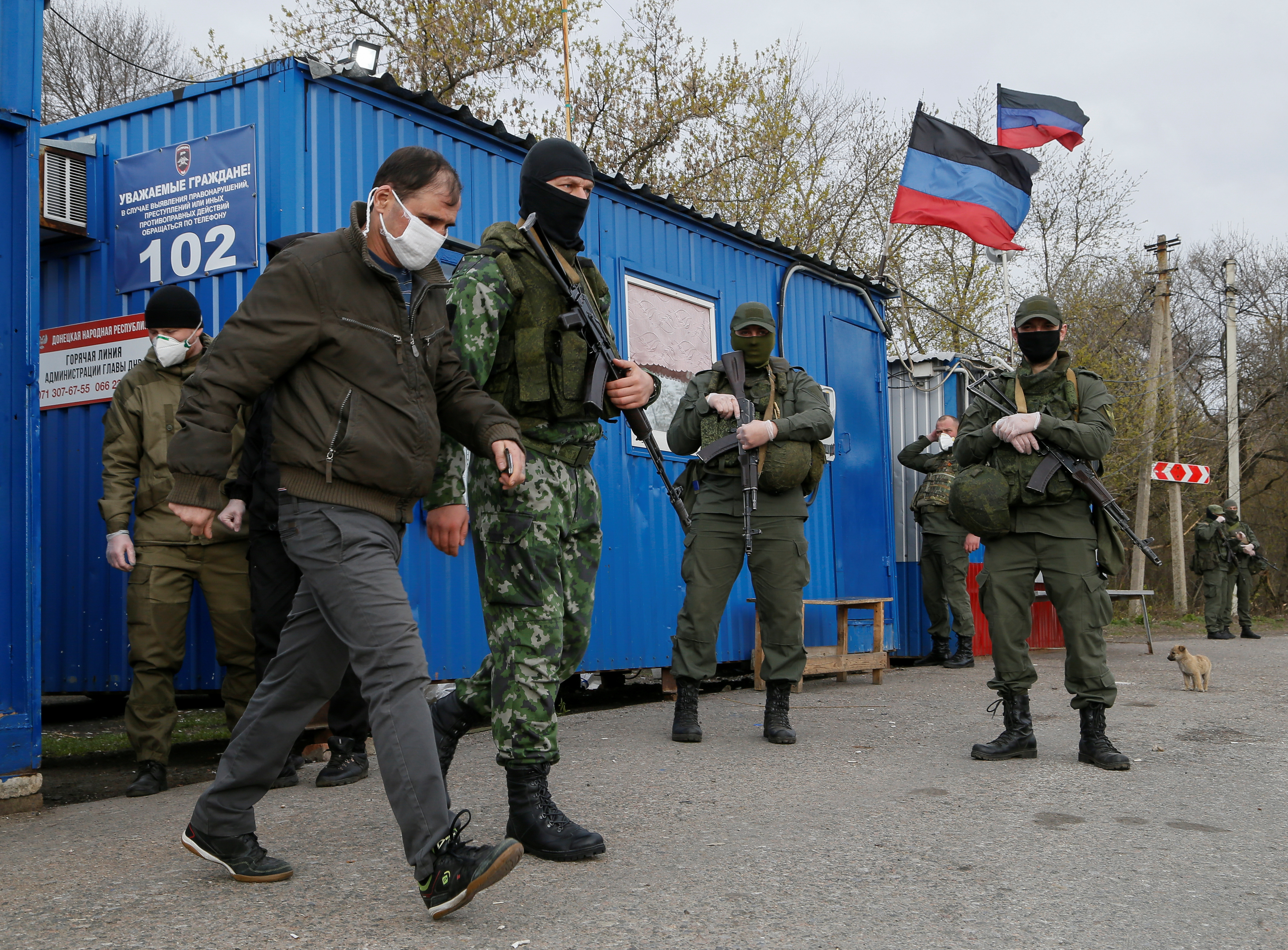 Con sus votos Cuba apoyó a los grupos armados ilegales respaldados por Rusia en la crisis de Ucrania (REUTERS/Alexander Ermochenko)