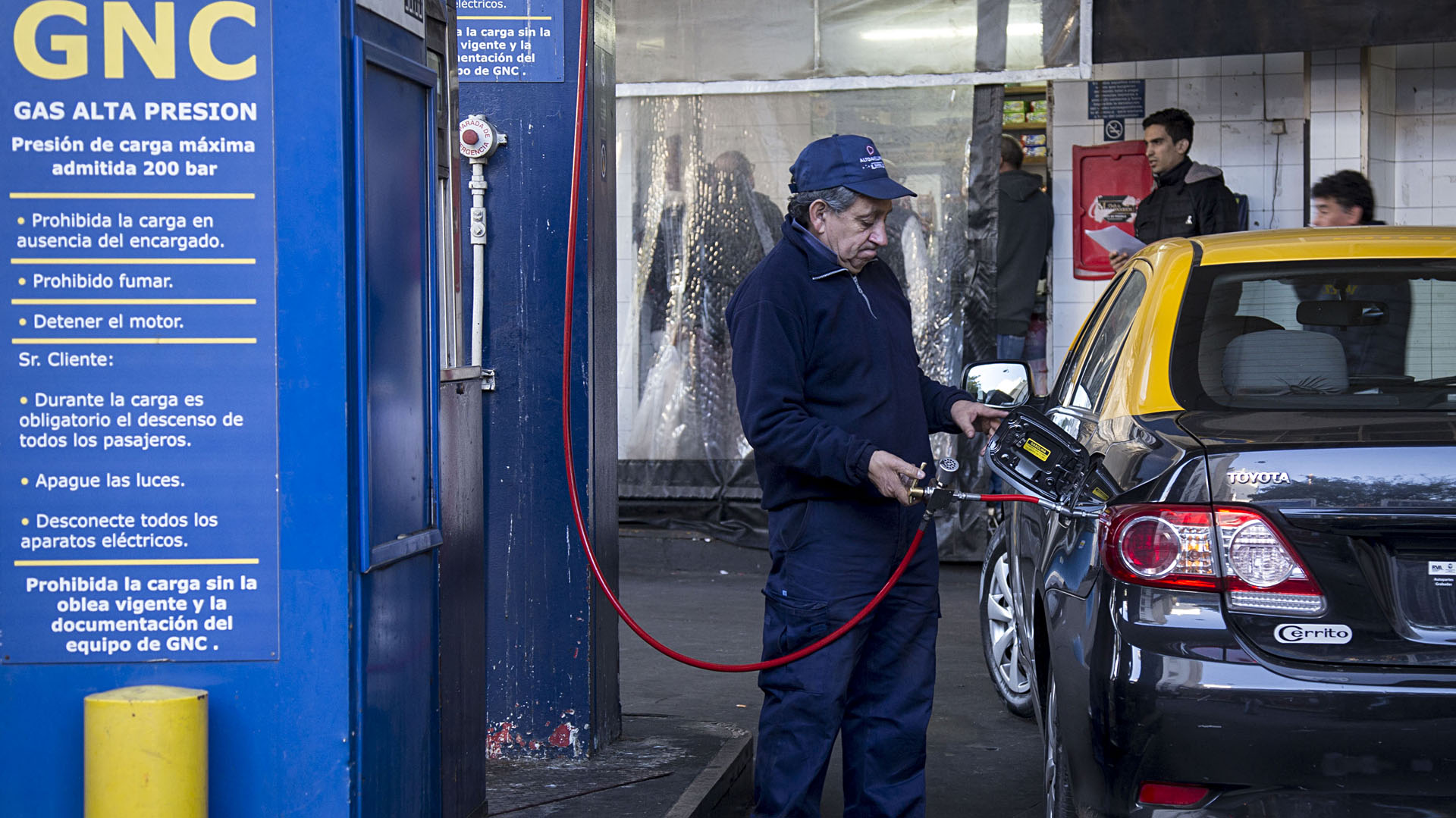 Luego de las subas en las naftas, también aumentará el precio del GNC (NA)