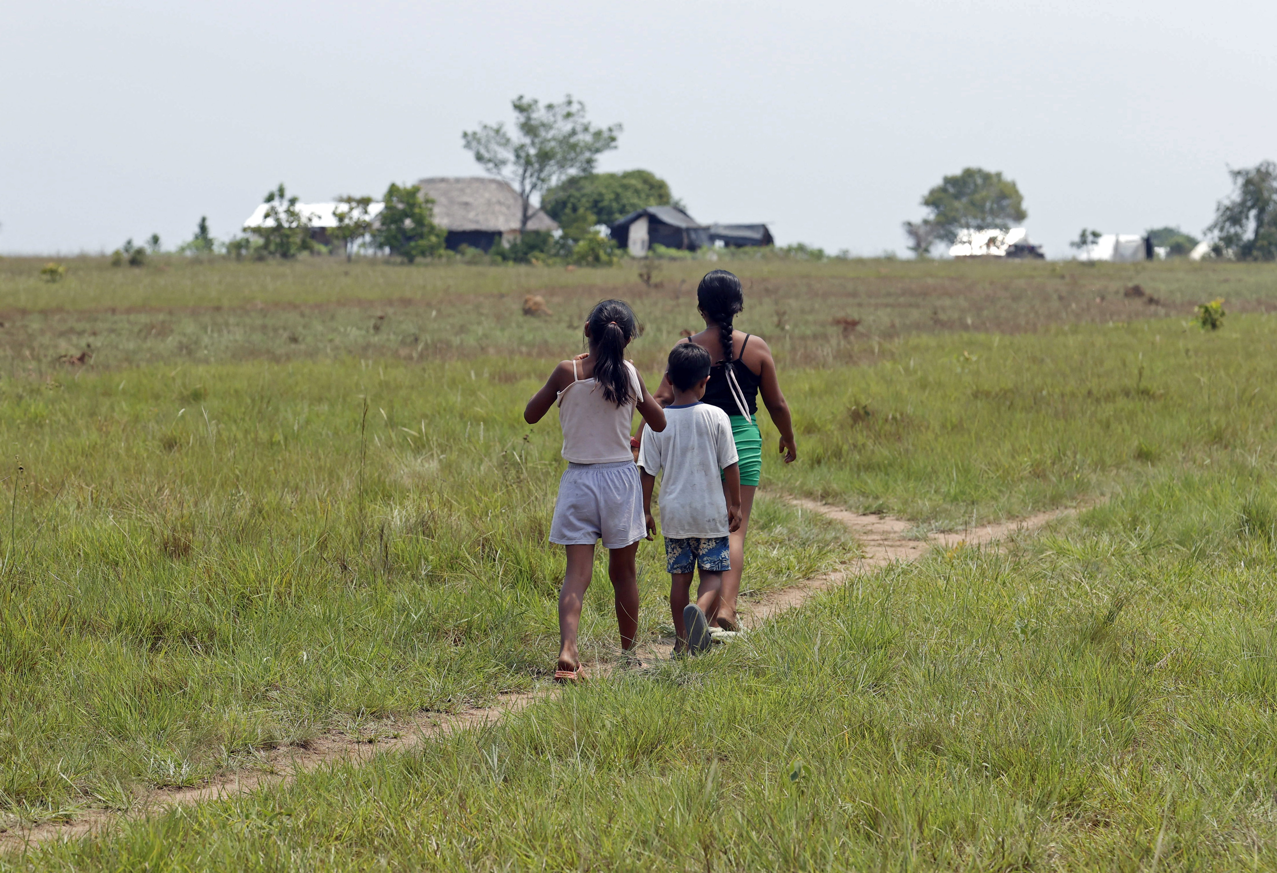 Una comunidad menonita de Uruguay no envía a sus niños a la escuela y preocupa a las autoridades