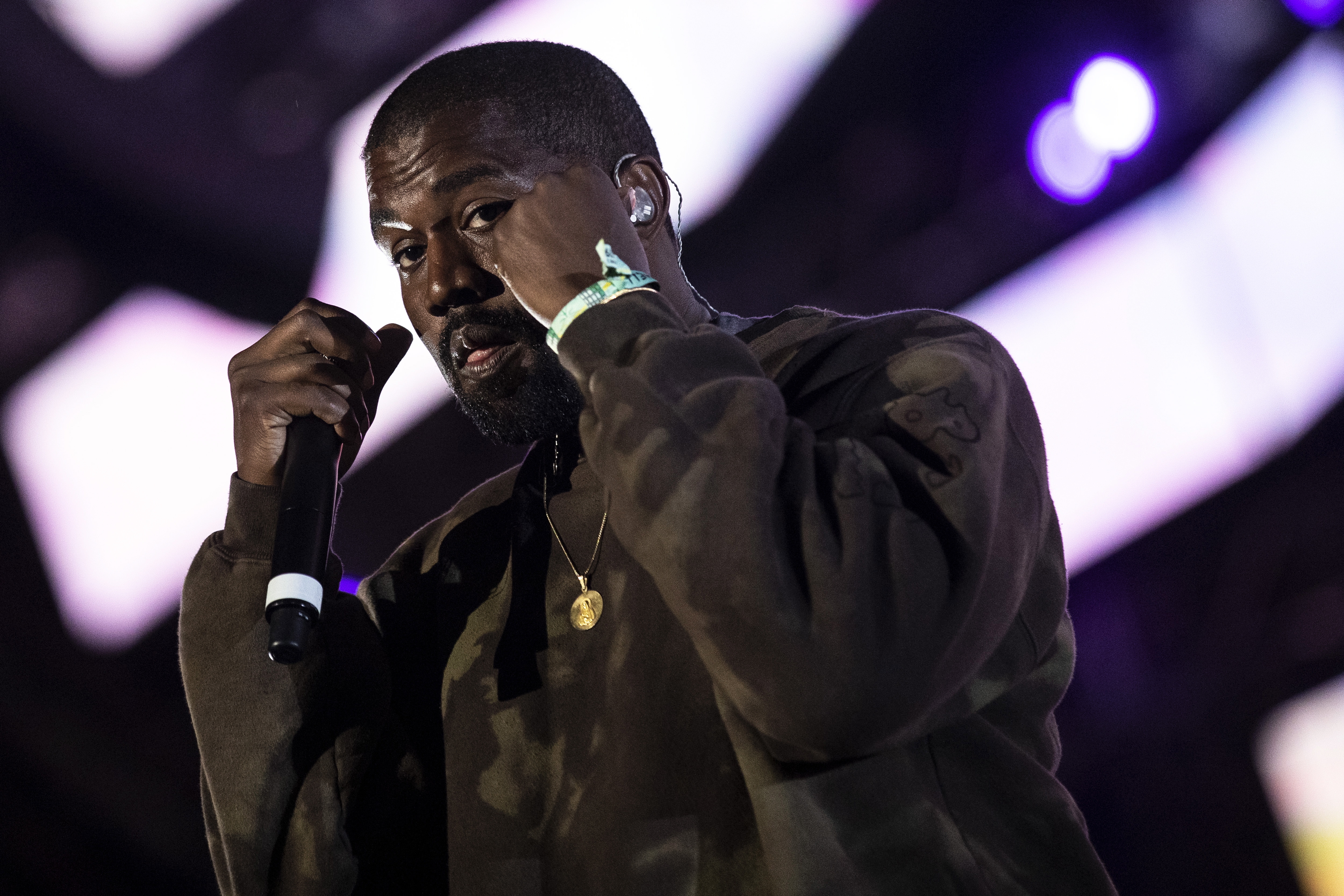 En la imagen, el rapero estadounidense Kanye West. EFE/Etienne Laurent/Archivo
