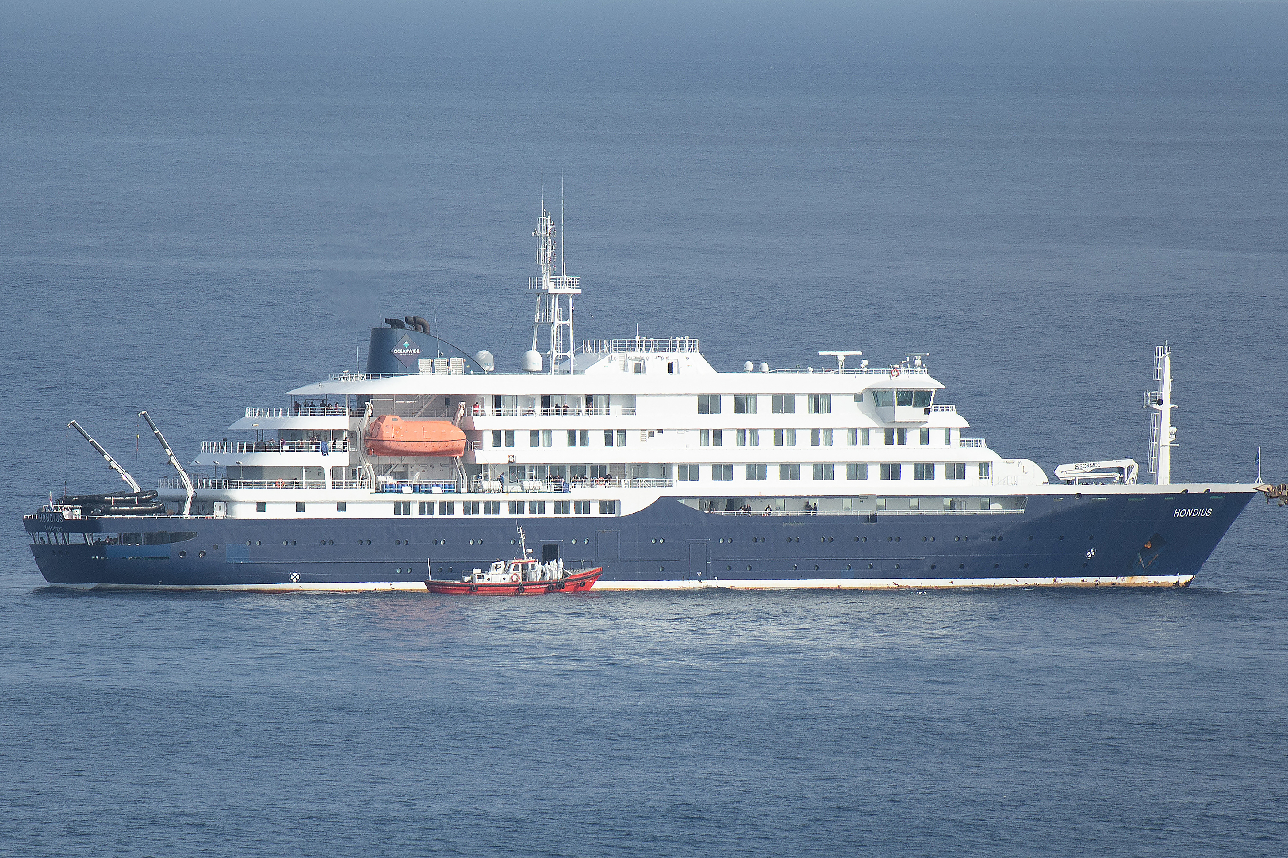 Un pasajero del crucero MV Hondius fue hospitalizado en Suiza tras dar positivo por la cepa Andes de hantavirus 