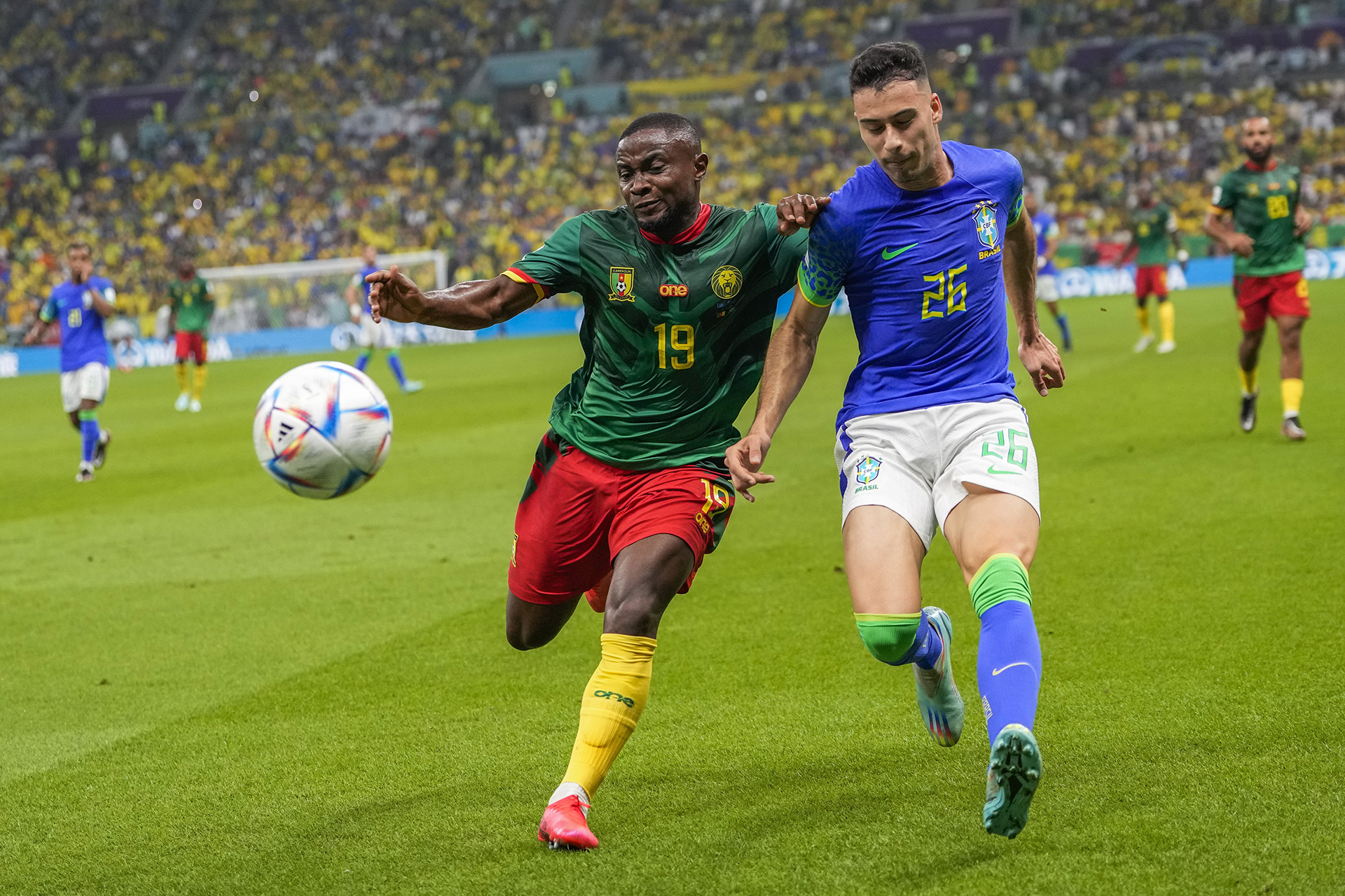 Brasil y Camerún empatan sin goles en Lusail (AP Photo/Andre Penner)