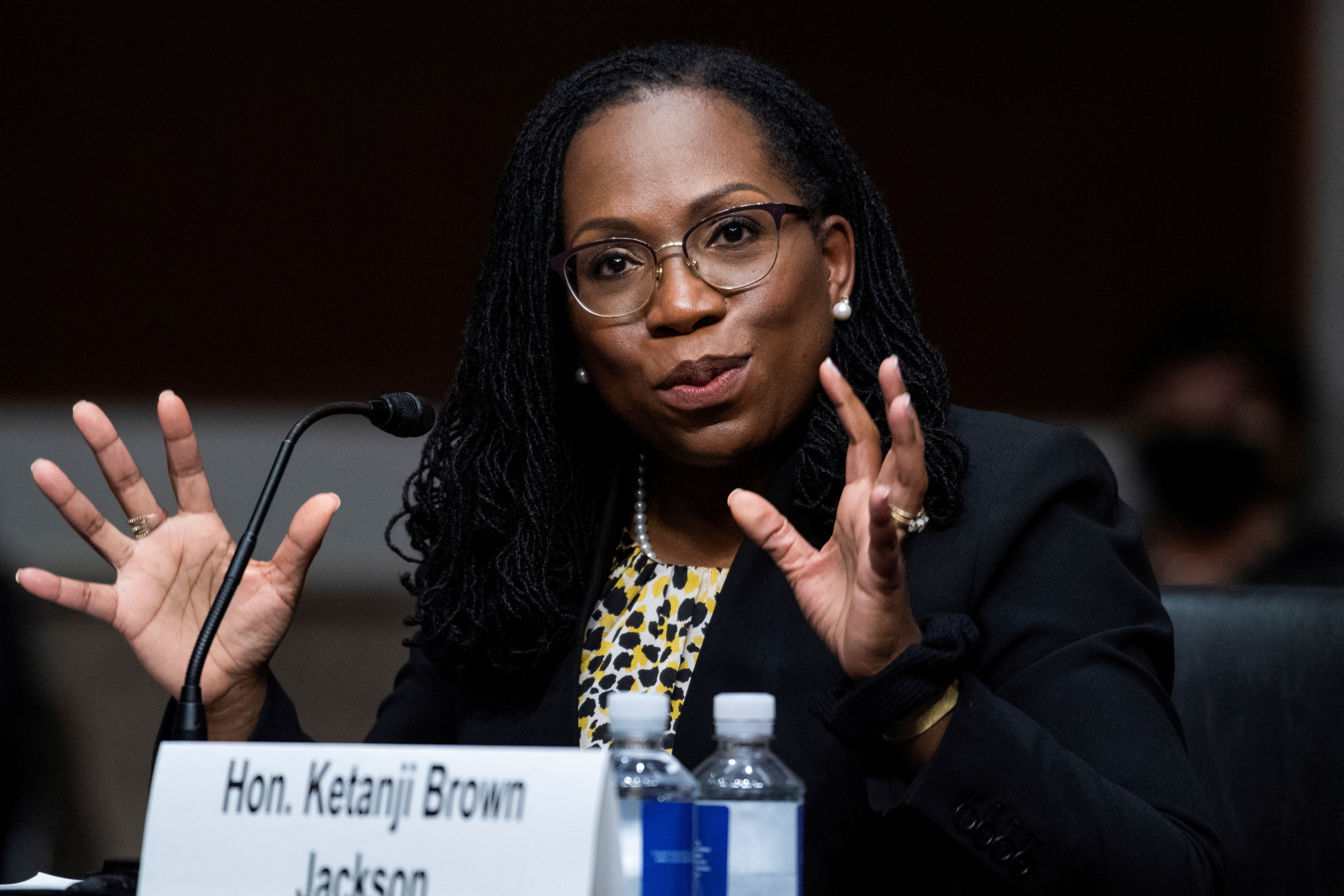 Ketanji Brown Jackson es otra candidata a ser nominada por Joe Biden para la Corte Suprema de EEUU (Tom Williams/ REUTERS)