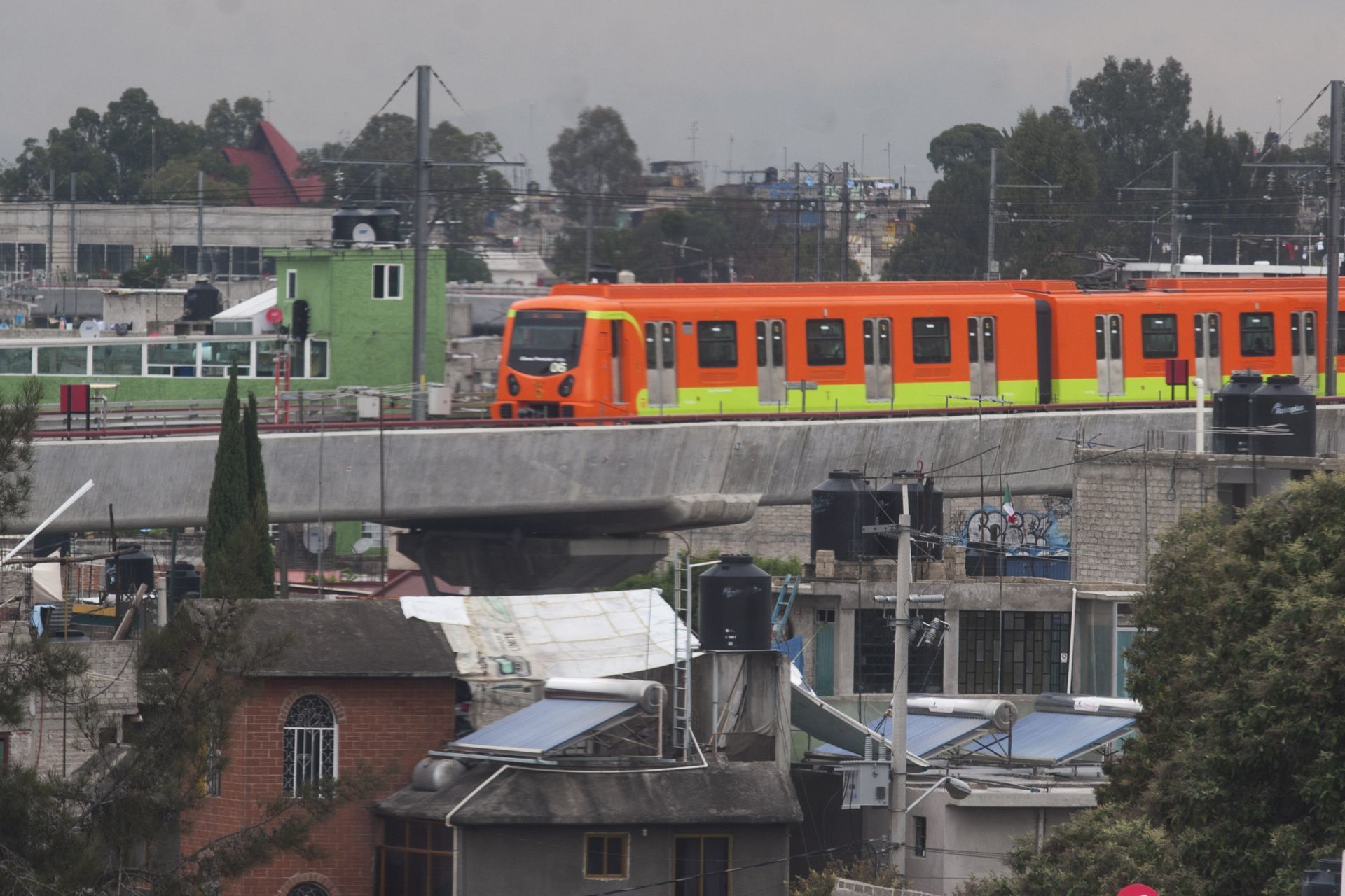 Metro de la CDMX aún debe 500 mdd por la renta de los 30 trenes que llevan un año sin dar servicio