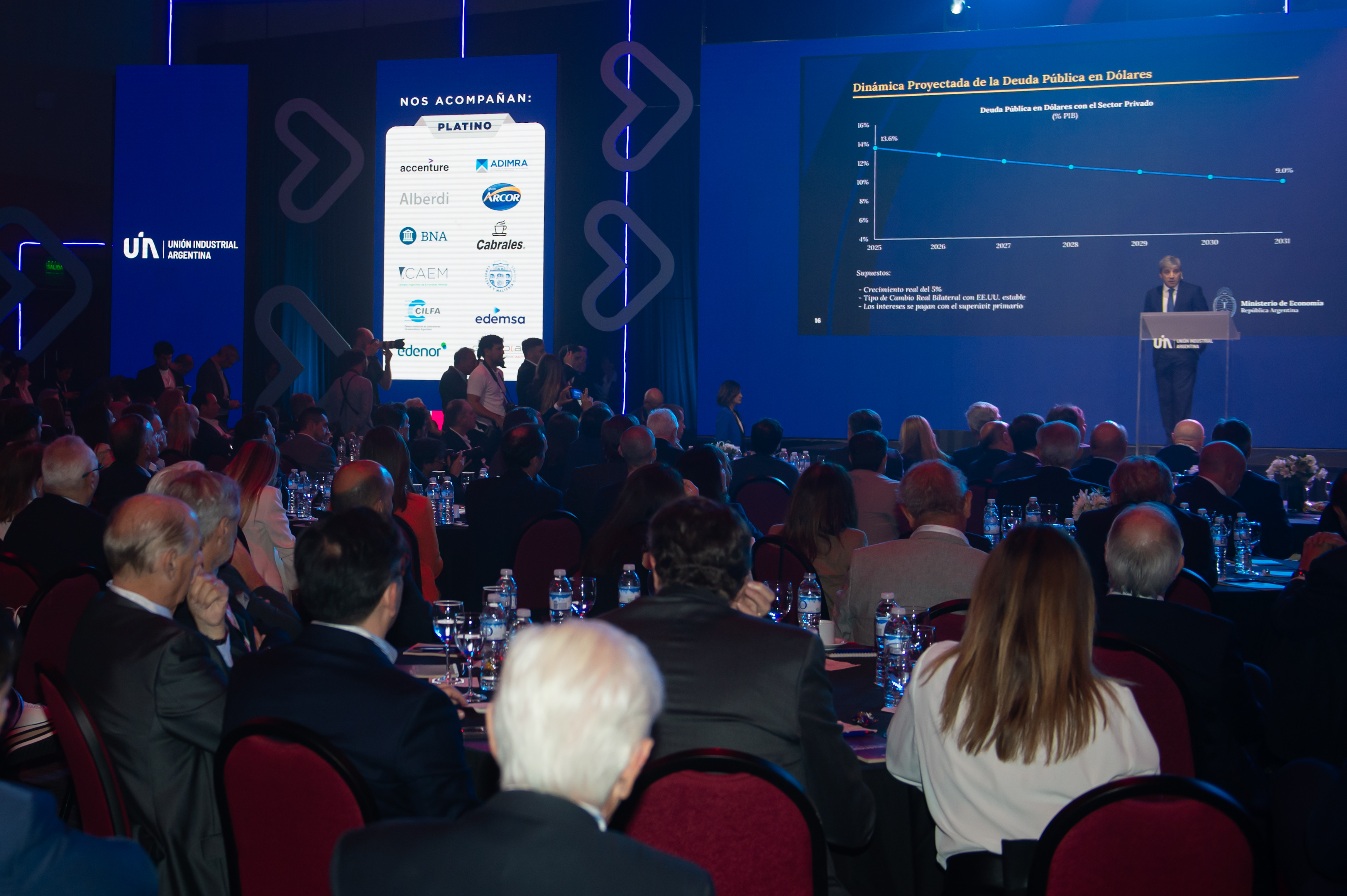 Meme del Real, el Tacubo silencioso, publica su primer disco solista: “Estoy en transformación”