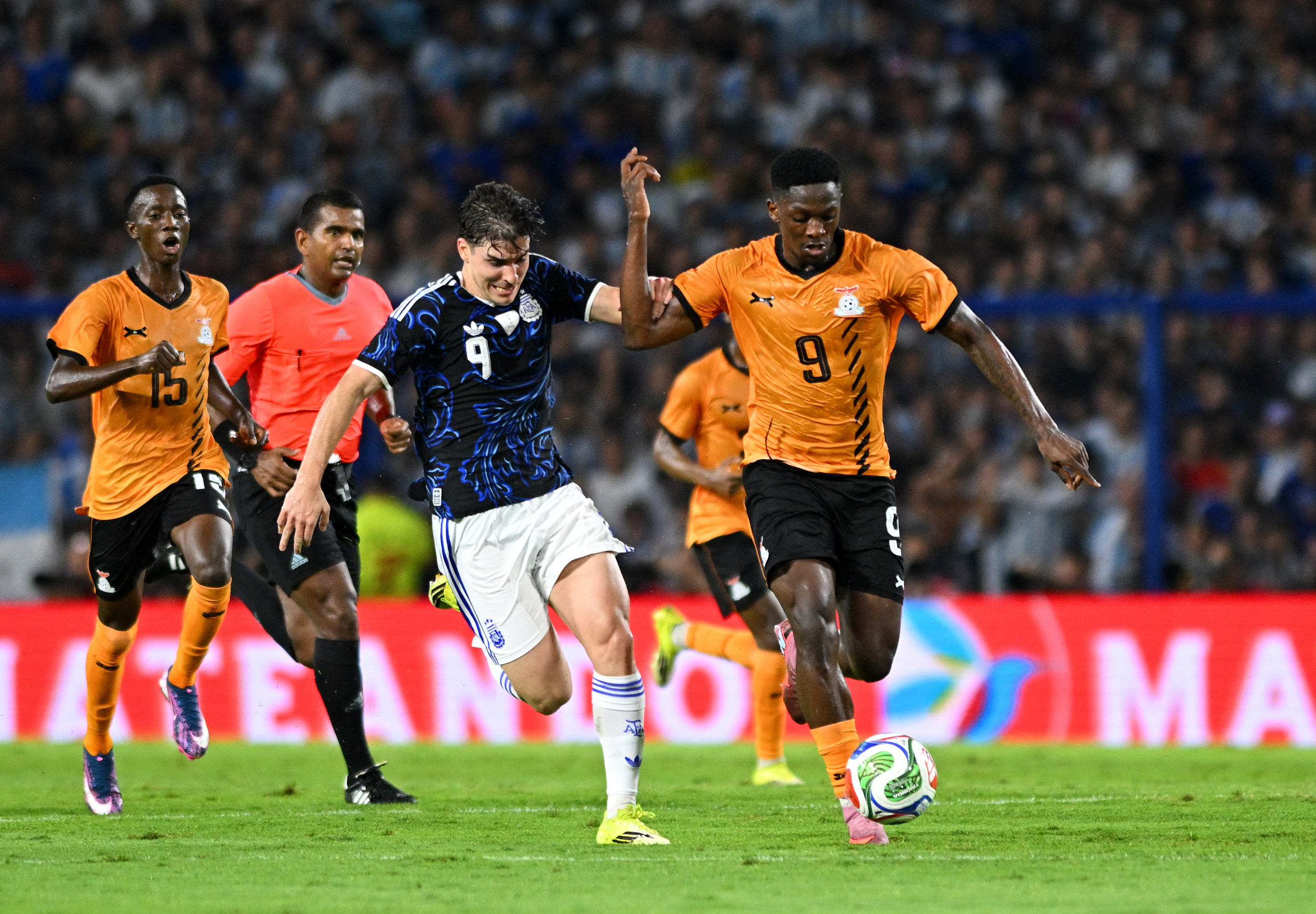 Con gol y asistencia de Messi, Argentina vence a Zambia en el último amistoso en el país antes del Mundial 2026