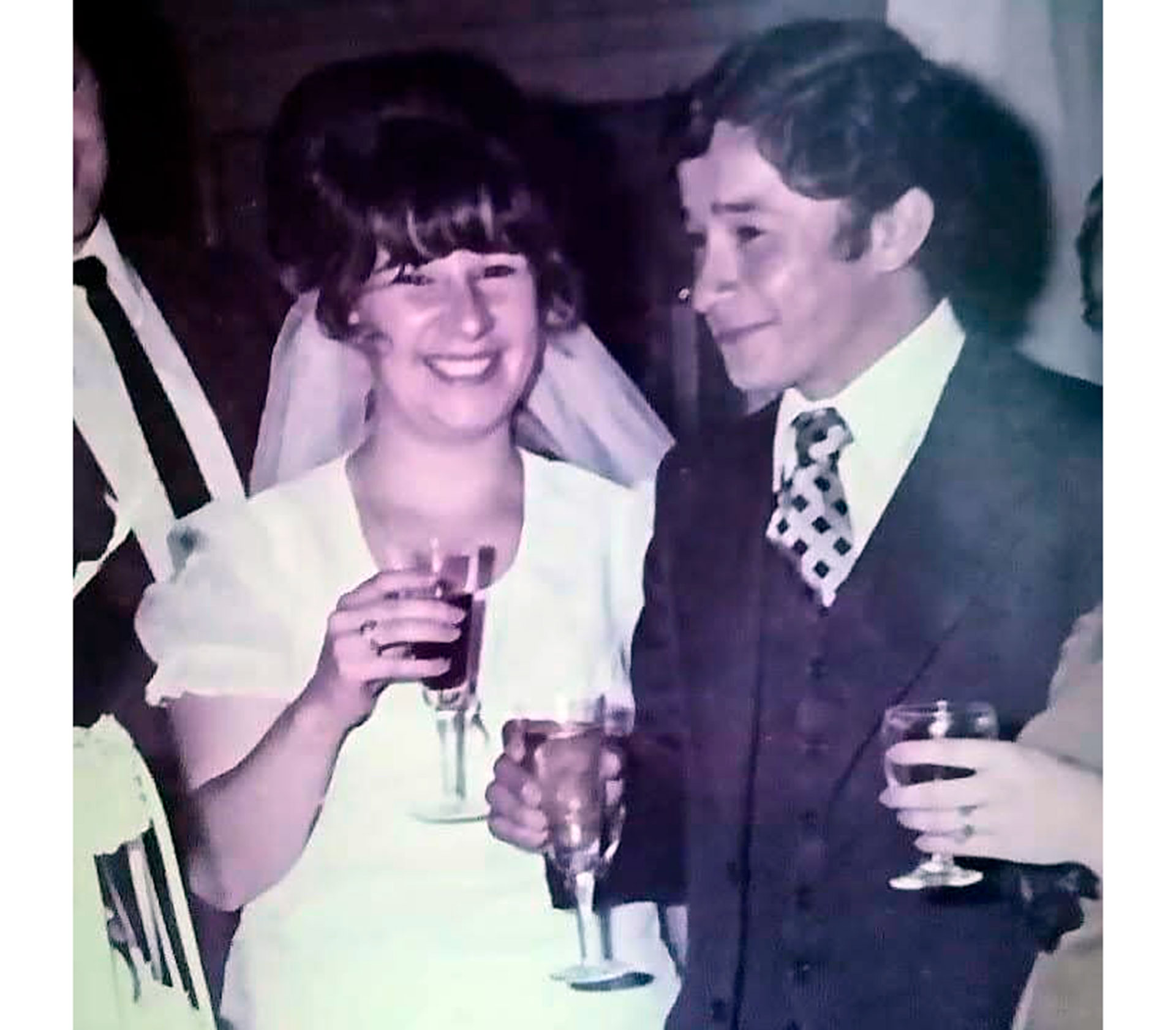 Con José en su casamiento